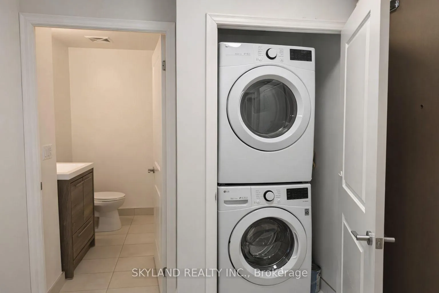 Photo 21 of Unit 716, 8 Rouge Valley Drive, Markham, Unionville — HOMEH