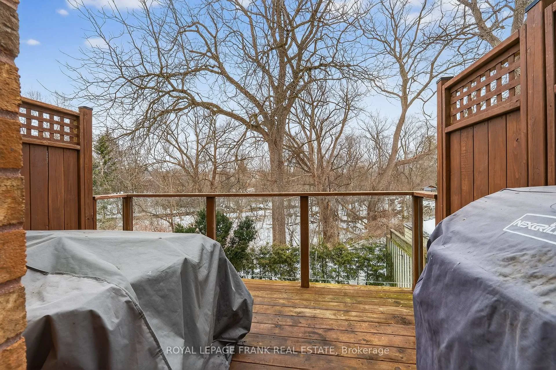Photo 10 of 71 Galbraith Court, Clarington, Bowmanville — HOMEH