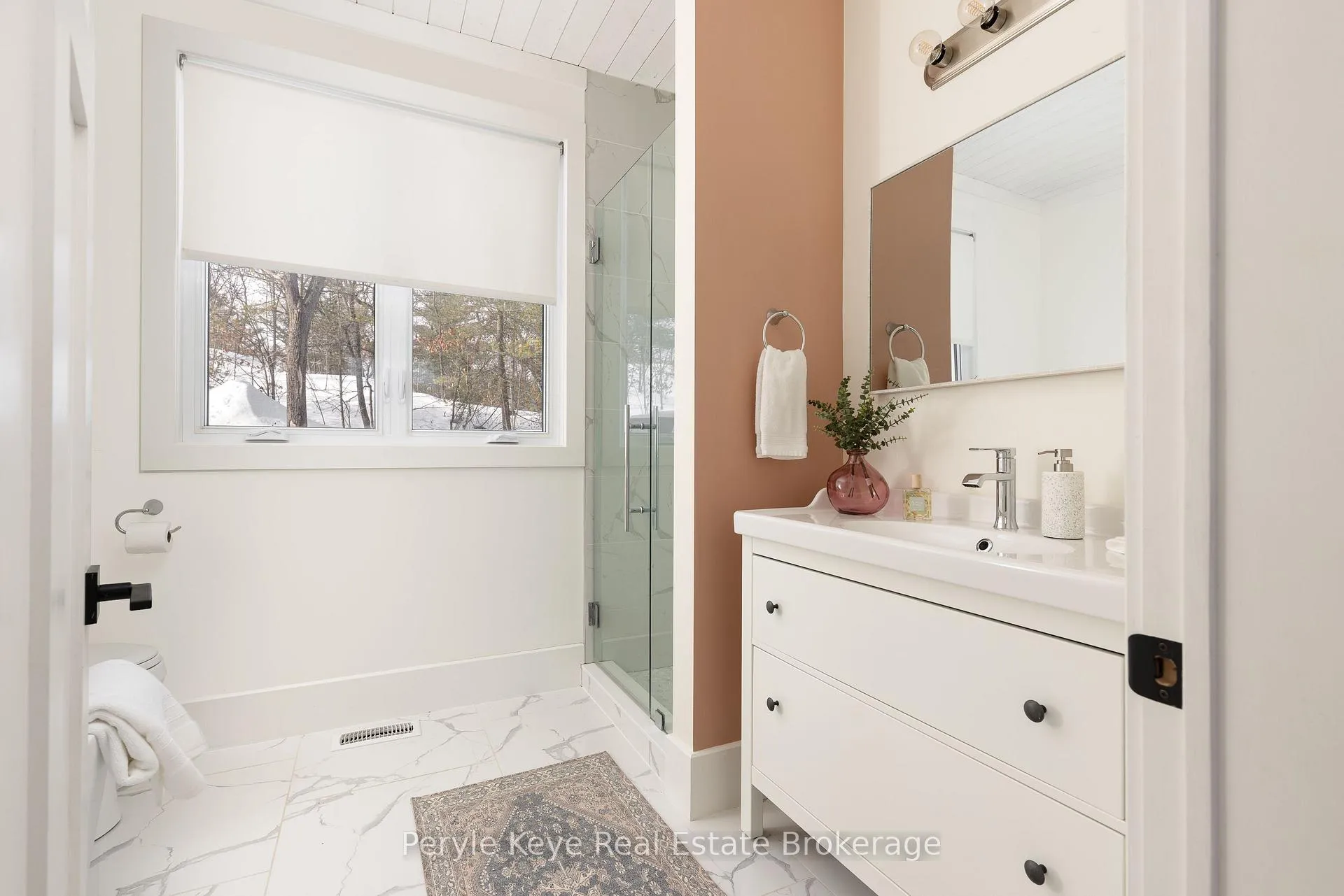 Photo 35 of 1079 Spence Lake Drive, Bracebridge, Draper — HOMEH