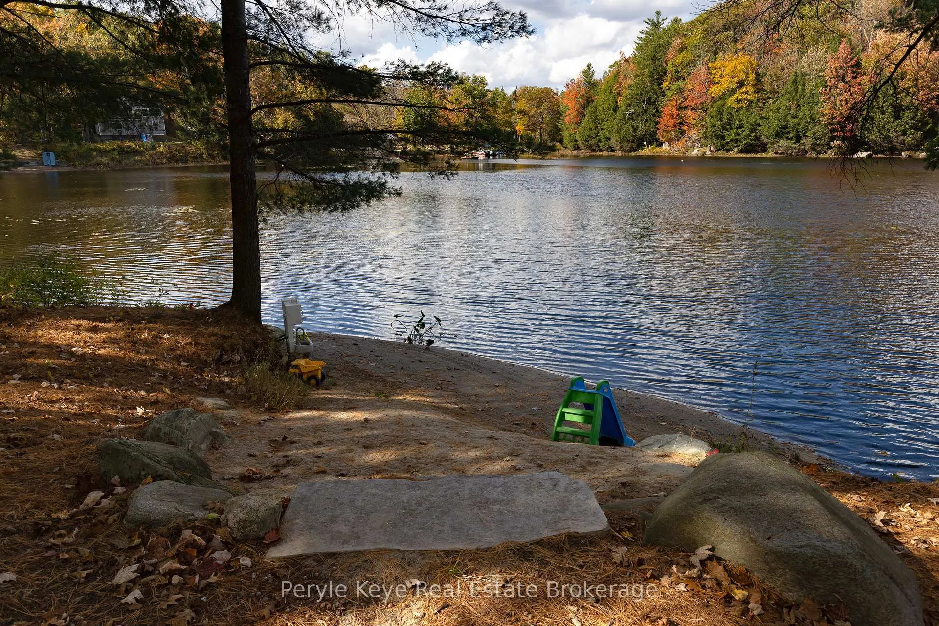 Photo 49 of 1079 Spence Lake Drive, Bracebridge, Draper — HOMEH