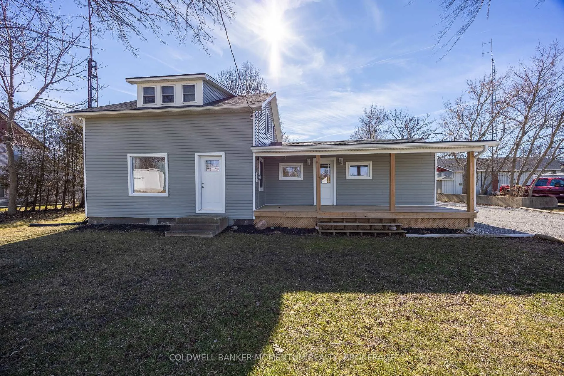 Photo 3 of 100 Queen Street E, Norfolk, St. Williams — HOMEH