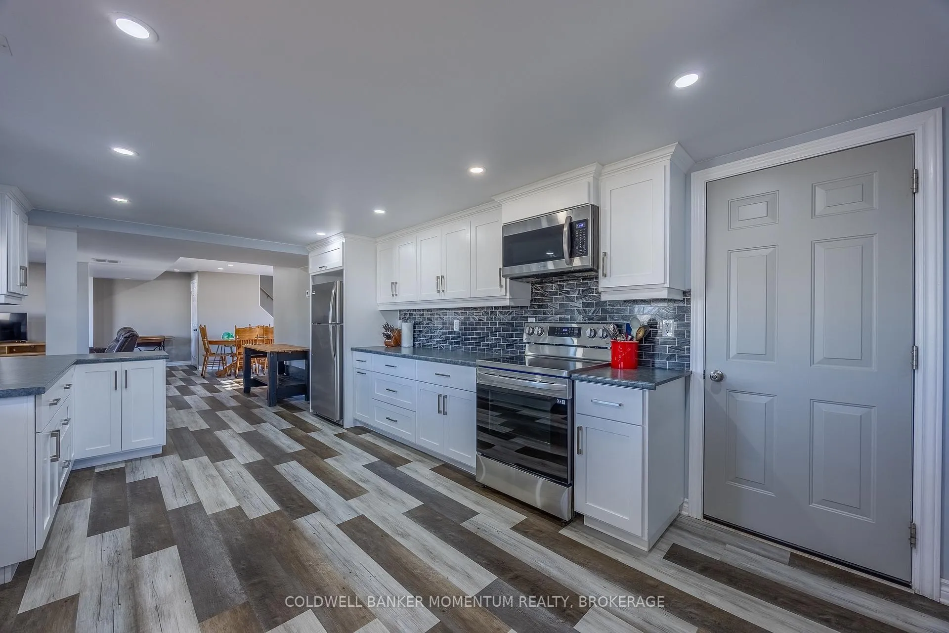 Photo 11 of 100 Queen Street E, Norfolk, St. Williams — HOMEH