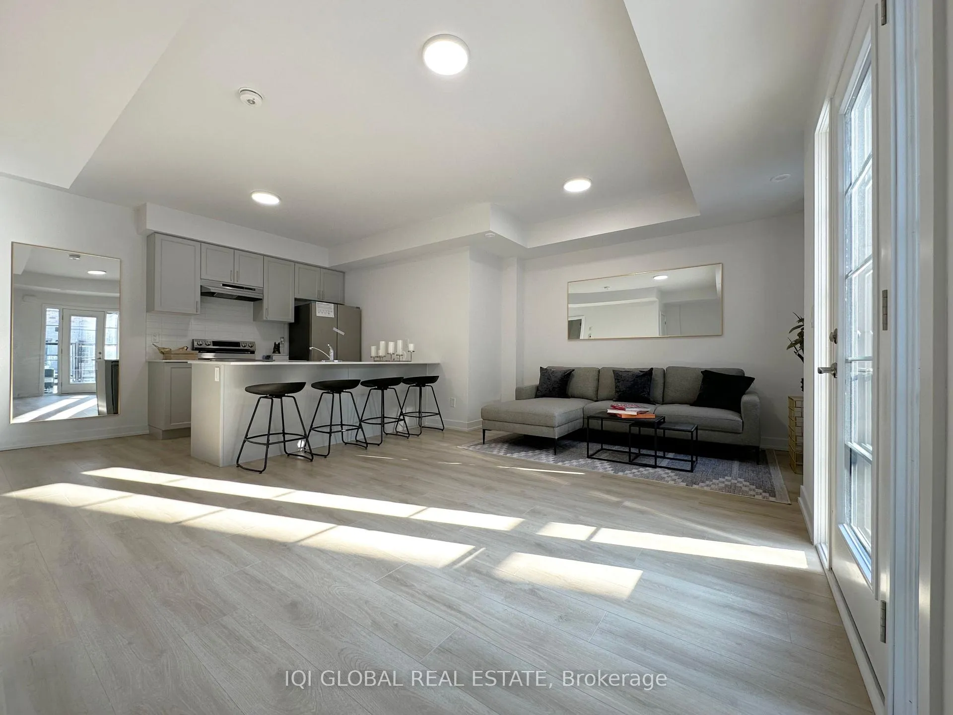 Photo 2 of Unit 1008, 1655 Palmers Sawmill Road, Pickering, Duffin Heights — HOMEH