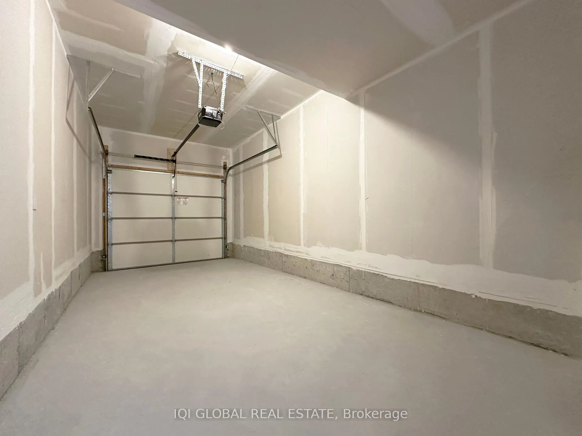 Photo 17 of Unit 1008, 1655 Palmers Sawmill Road, Pickering, Duffin Heights — HOMEH
