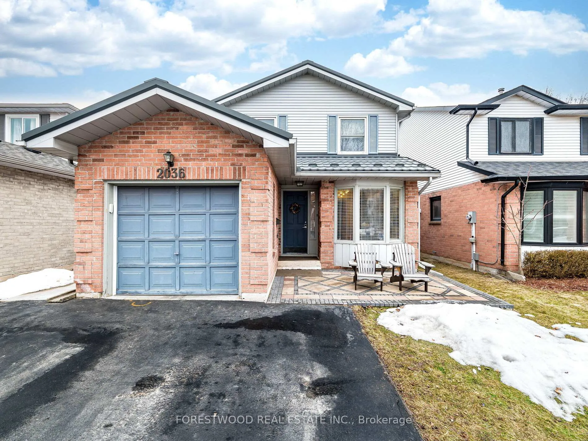 Photo 1 of 2036 Chrisdon Road, Burlington, Headon — HOMEH
