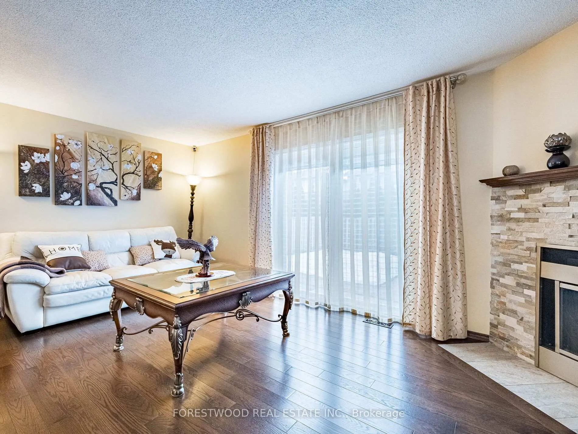Photo 10 of 2036 Chrisdon Road, Burlington, Headon — HOMEH