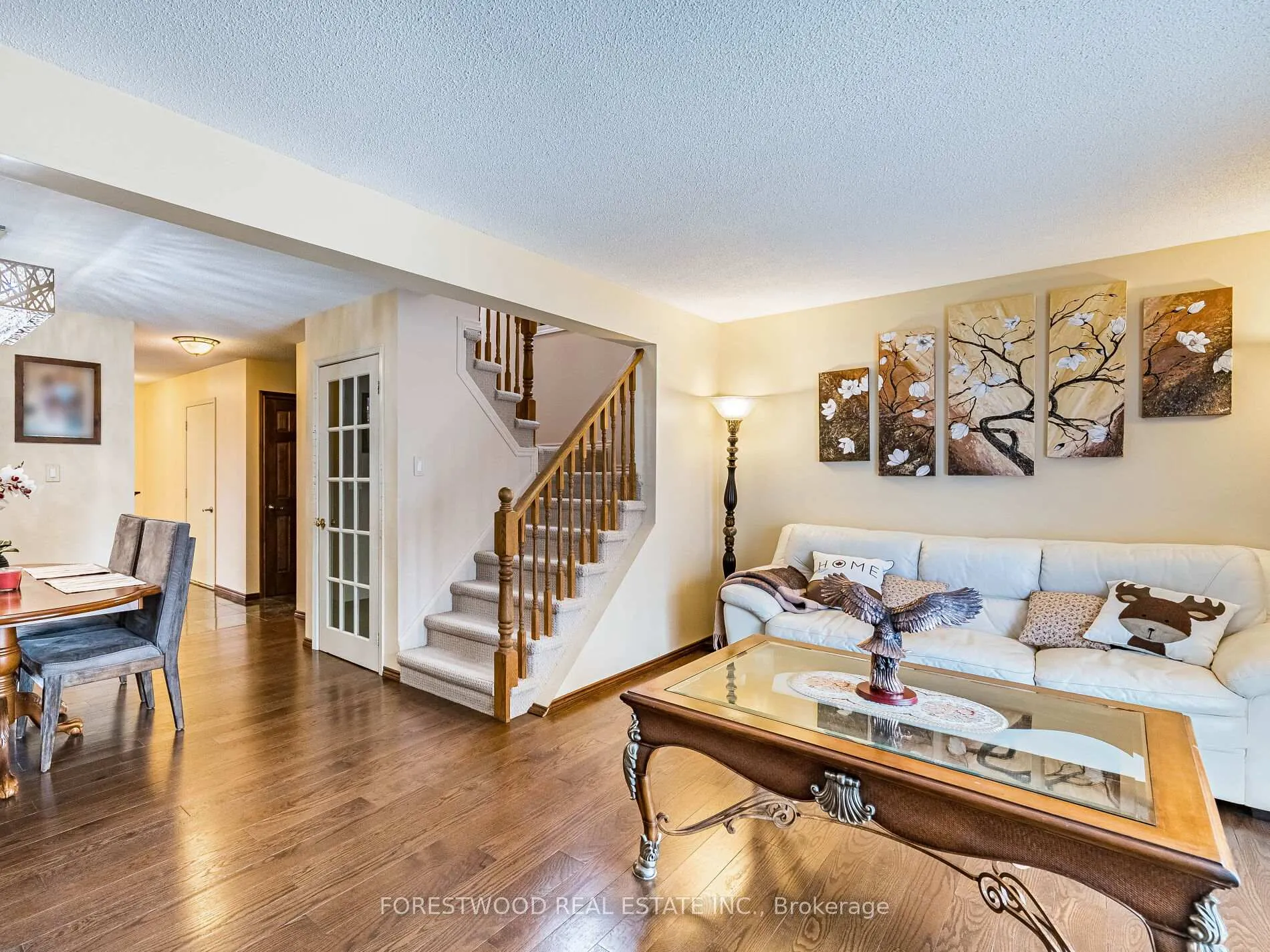 Photo 11 of 2036 Chrisdon Road, Burlington, Headon — HOMEH