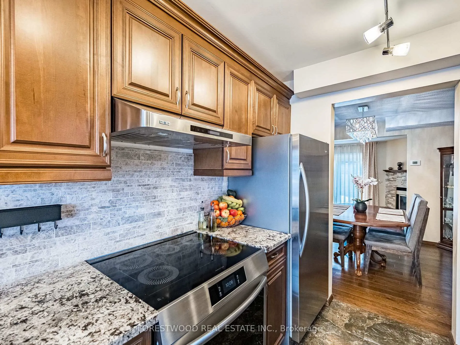 Photo 16 of 2036 Chrisdon Road, Burlington, Headon — HOMEH
