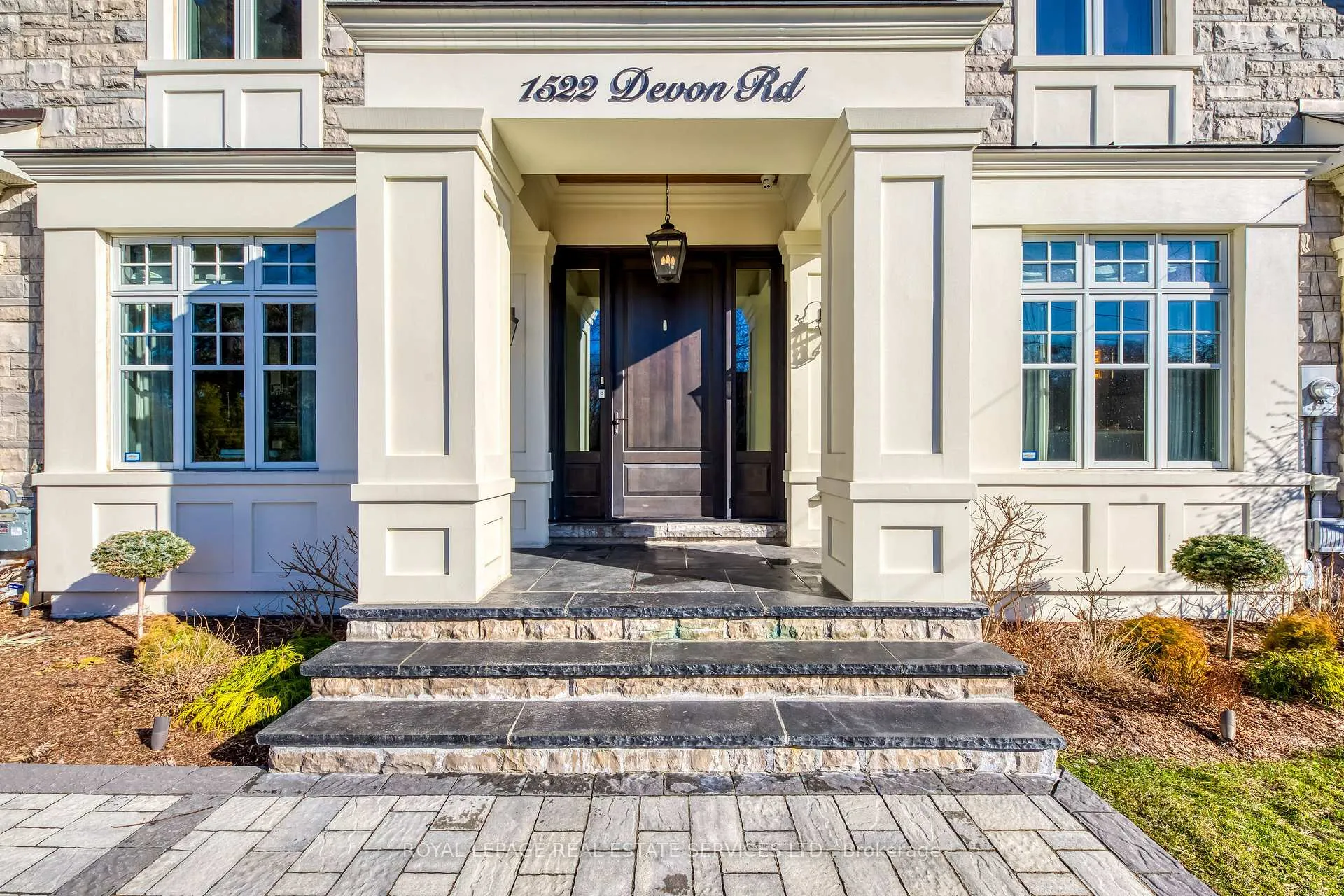 Photo 3 of 1522 Devon Road, Oakville, Morrison — HOMEH