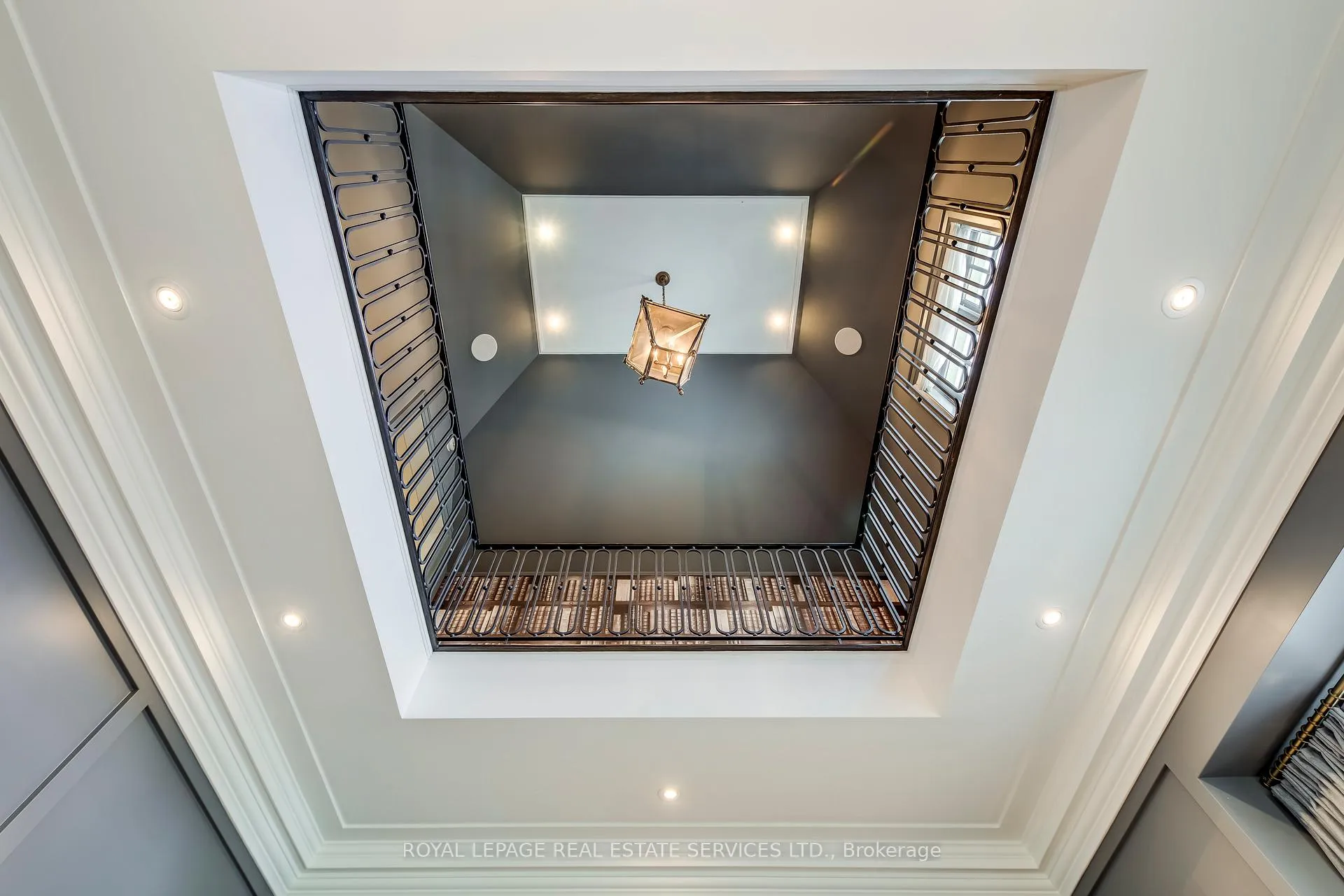 Photo 6 of 1522 Devon Road, Oakville, Morrison — HOMEH