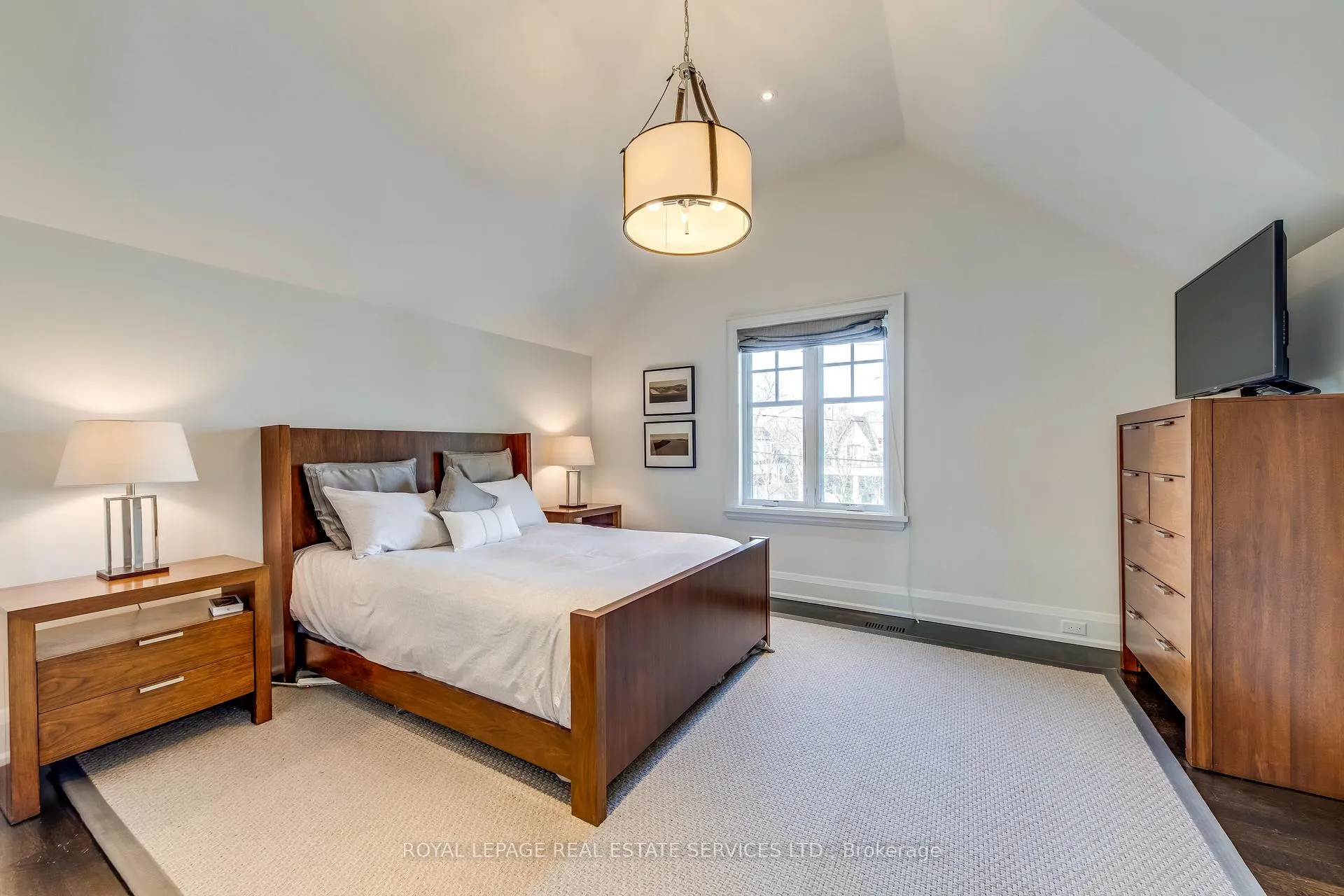 Photo 33 of 1522 Devon Road, Oakville, Morrison — HOMEH