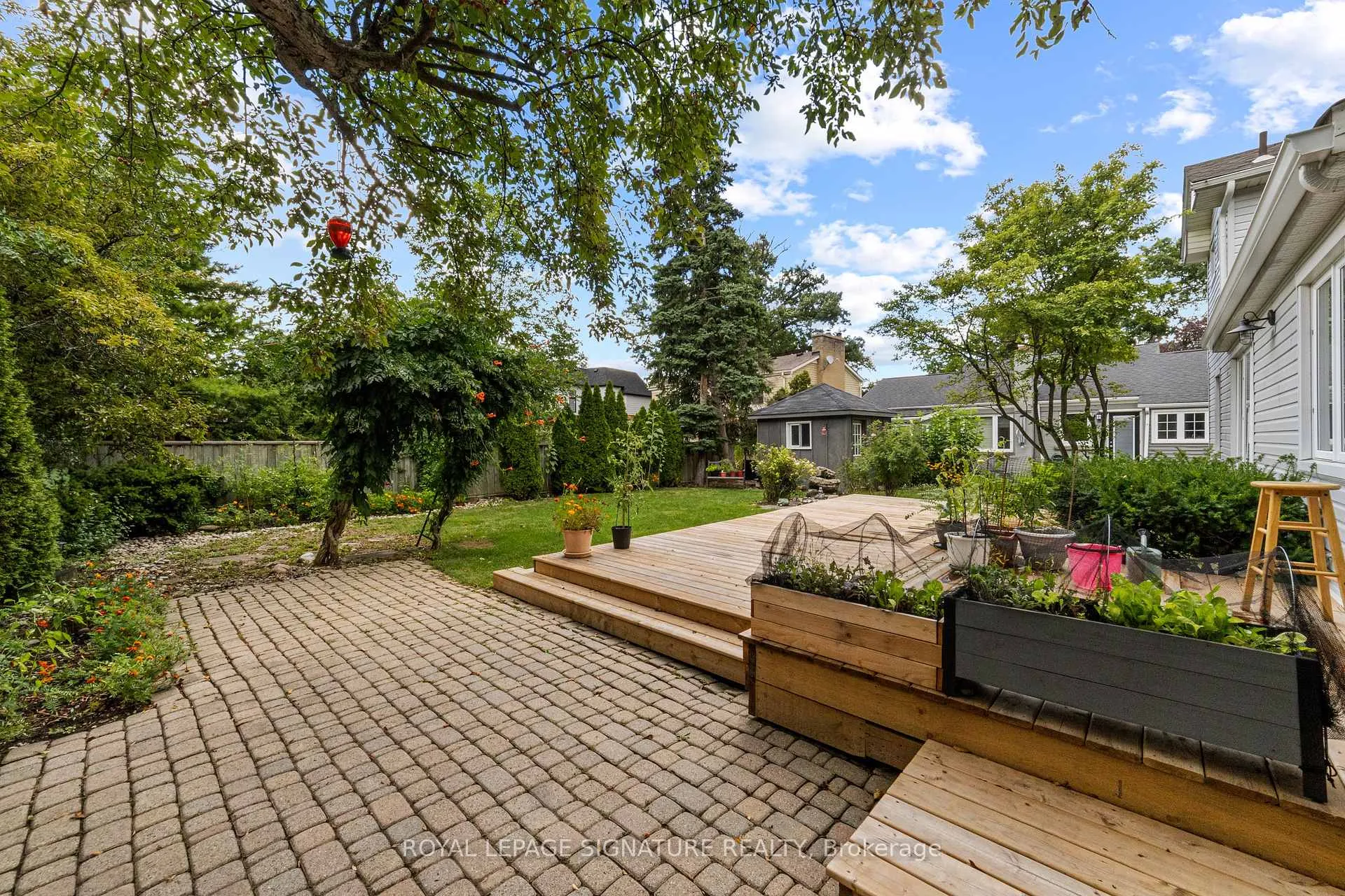 Photo 37 of 45 Crescent Road, Oakville, Central — HOMEH