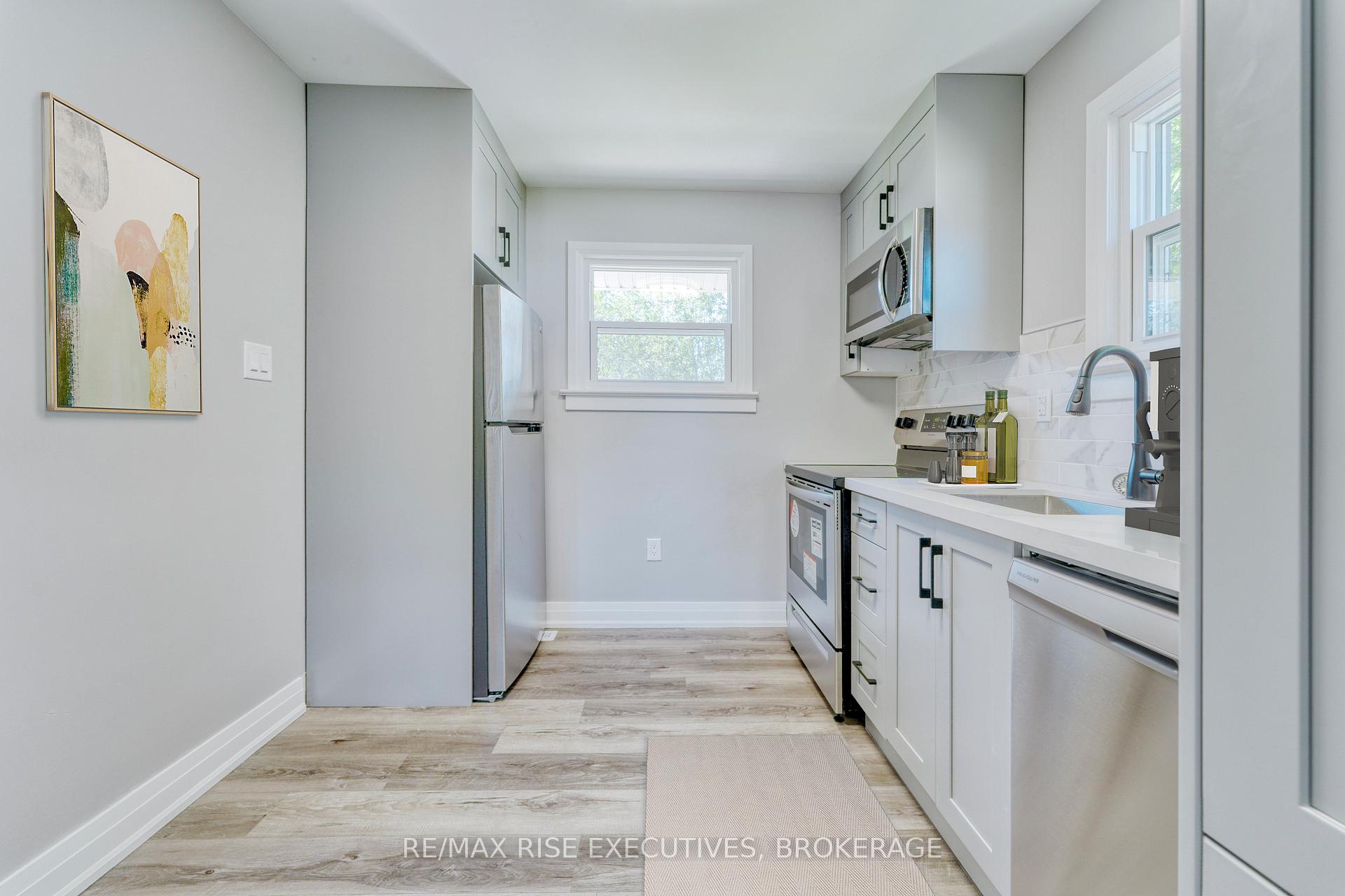 Photo 9 of Unit 1, 1640 Mary Street, Kingston, South of Taylor-Kidd Blvd — HOMEH
