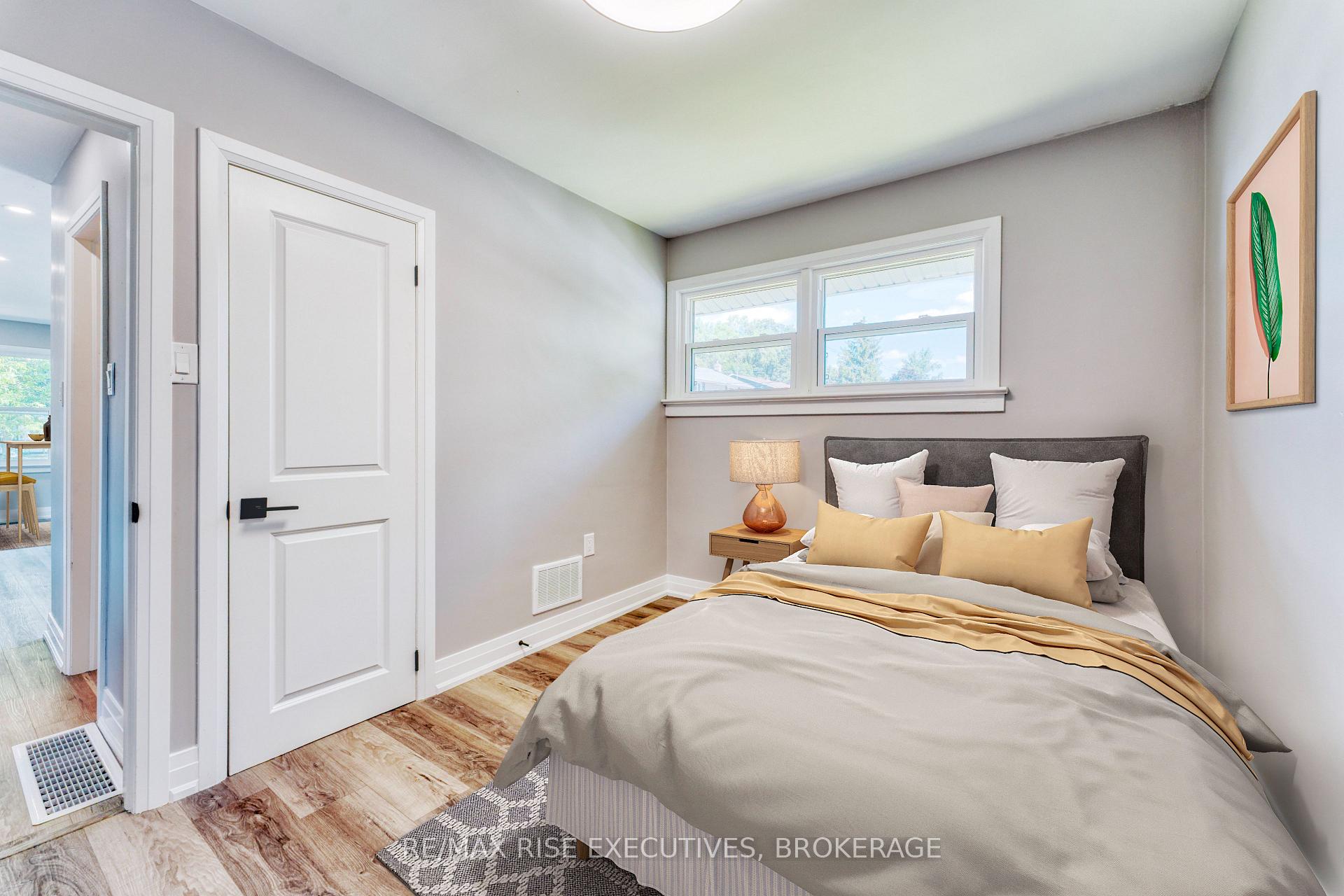Photo 11 of Unit 1, 1640 Mary Street, Kingston, South of Taylor-Kidd Blvd — HOMEH