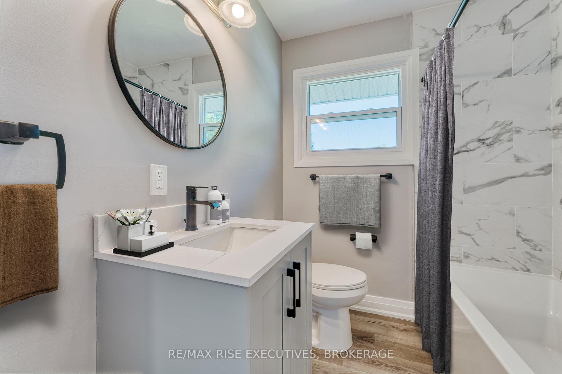 Photo 17 of Unit 1, 1640 Mary Street, Kingston, South of Taylor-Kidd Blvd — HOMEH