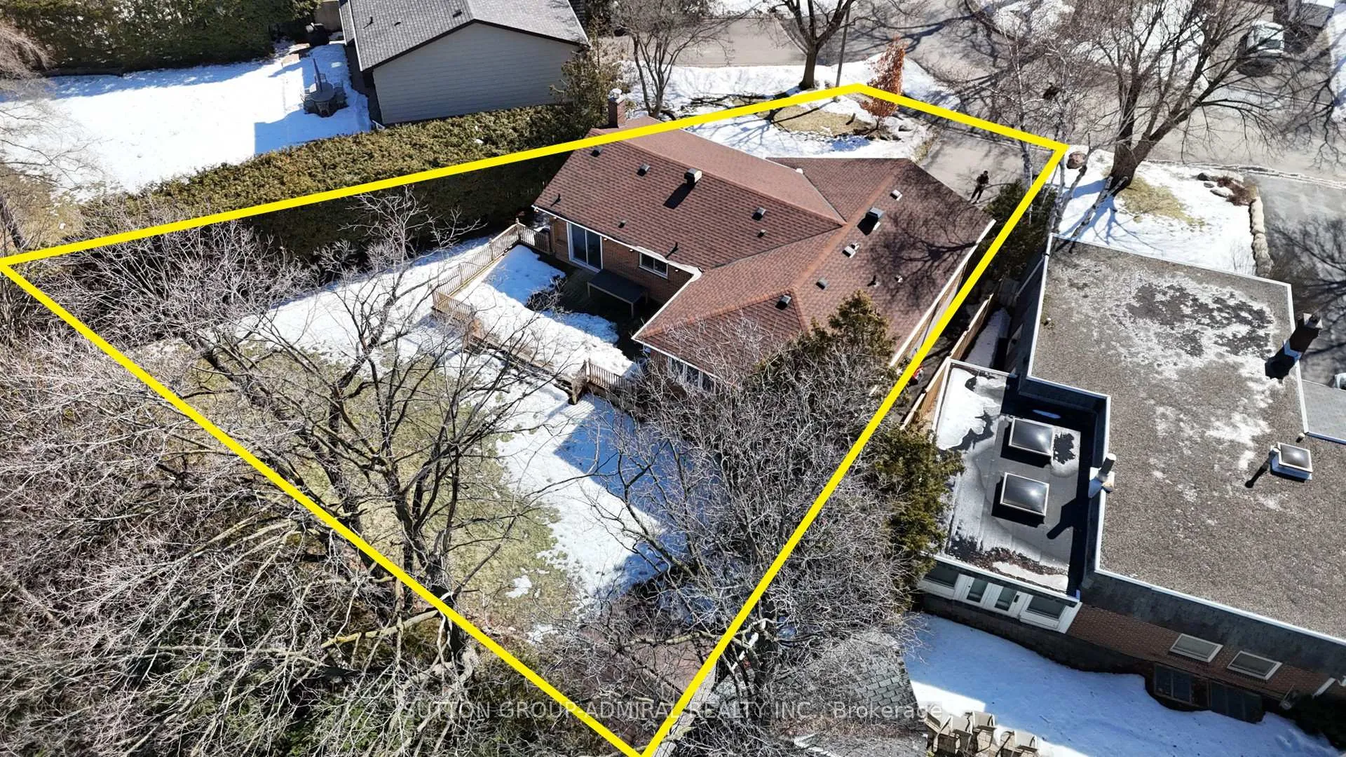 Photo 4 of 42 Jondan Crescent, Markham, Royal Orchard — HOMEH