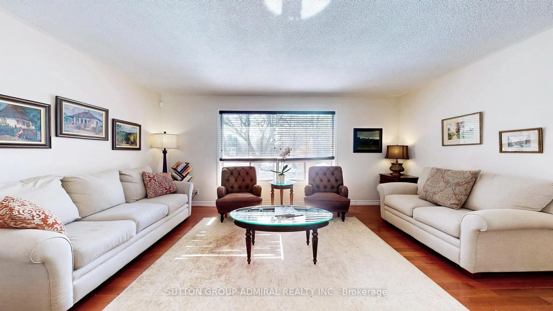 Photo 10 of 42 Jondan Crescent, Markham, Royal Orchard — HOMEH