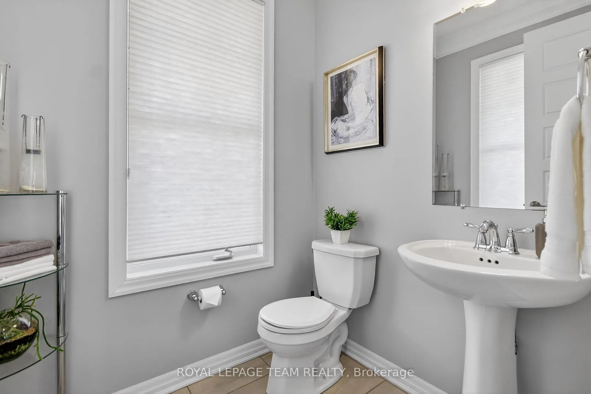 Photo 7 of 375 Meadowbreeze Drive, Ottawa, Kanata - Emerald Meadows/Trailwest — HOMEH