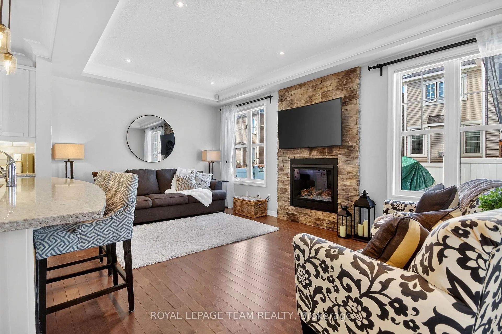 Photo 8 of 375 Meadowbreeze Drive, Ottawa, Kanata - Emerald Meadows/Trailwest — HOMEH