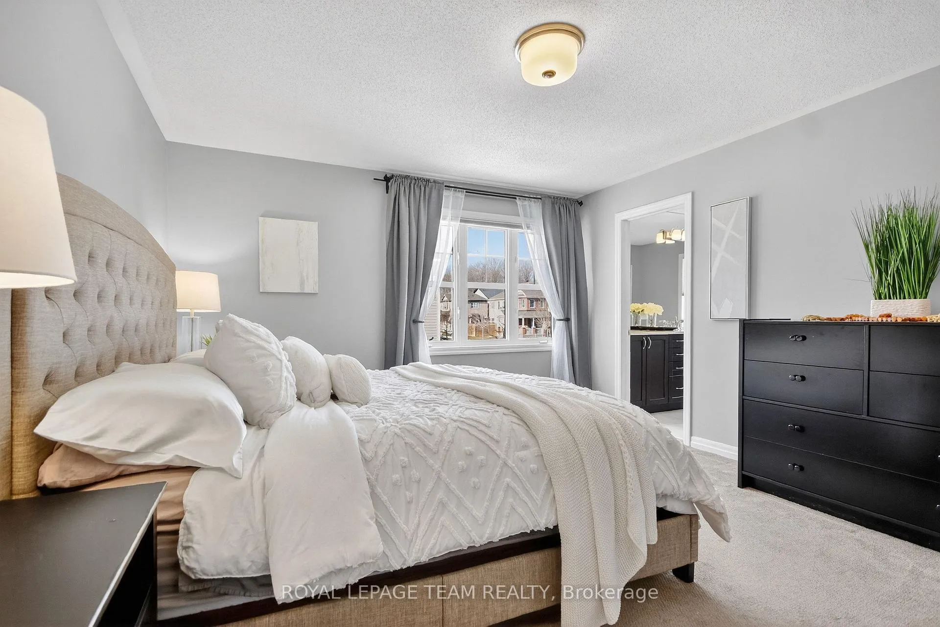 Photo 22 of 375 Meadowbreeze Drive, Ottawa, Kanata - Emerald Meadows/Trailwest — HOMEH