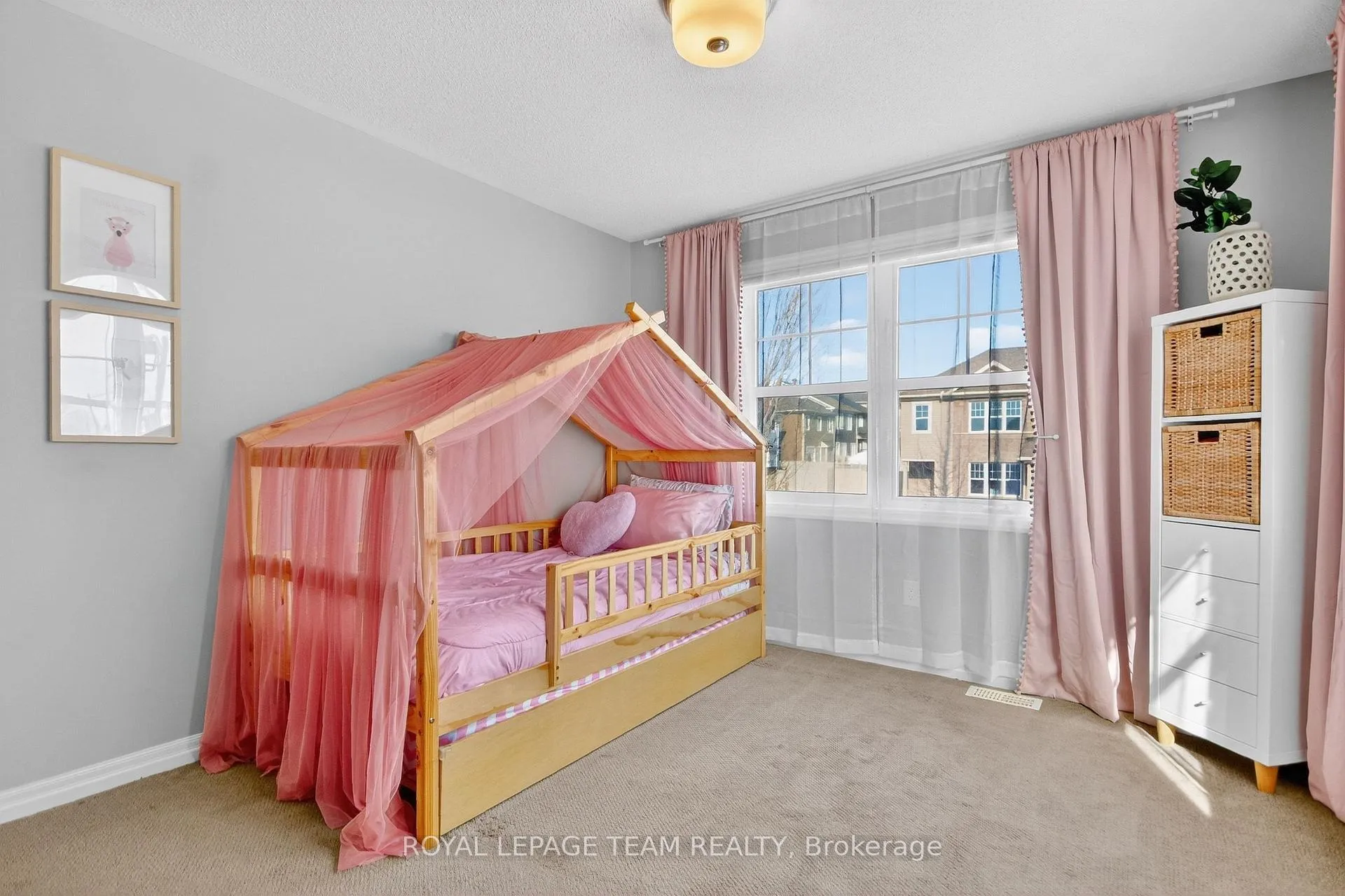 Photo 29 of 375 Meadowbreeze Drive, Ottawa, Kanata - Emerald Meadows/Trailwest — HOMEH