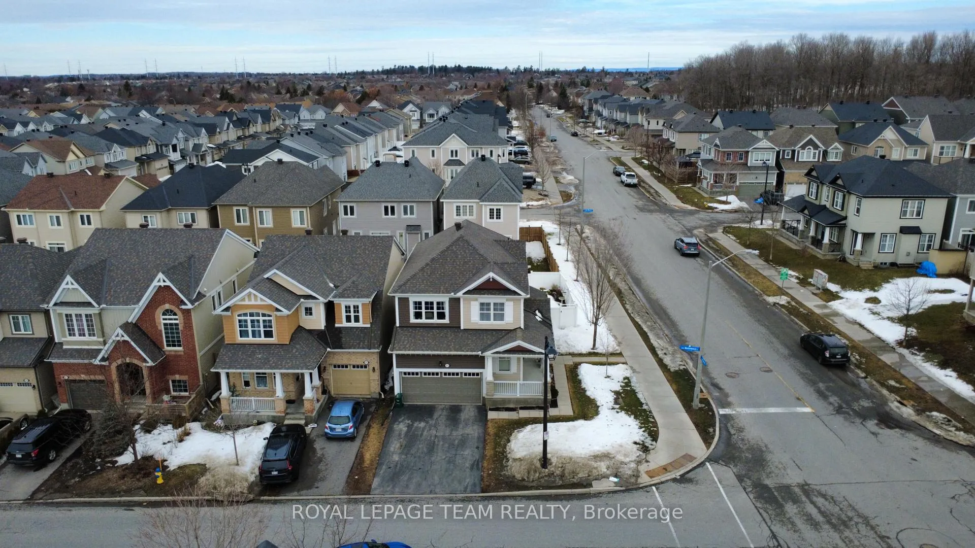 Photo 43 of 375 Meadowbreeze Drive, Ottawa, Kanata - Emerald Meadows/Trailwest — HOMEH