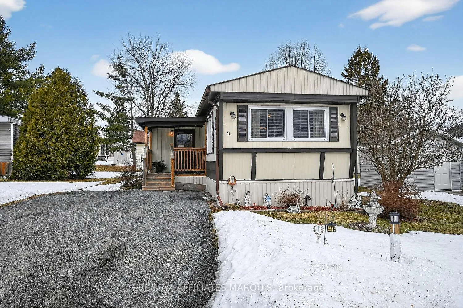 Photo 2 of 8 Saddle Avenue, Rideau Lakes, Rideau Lakes (South Elmsley) Twp — HOMEH