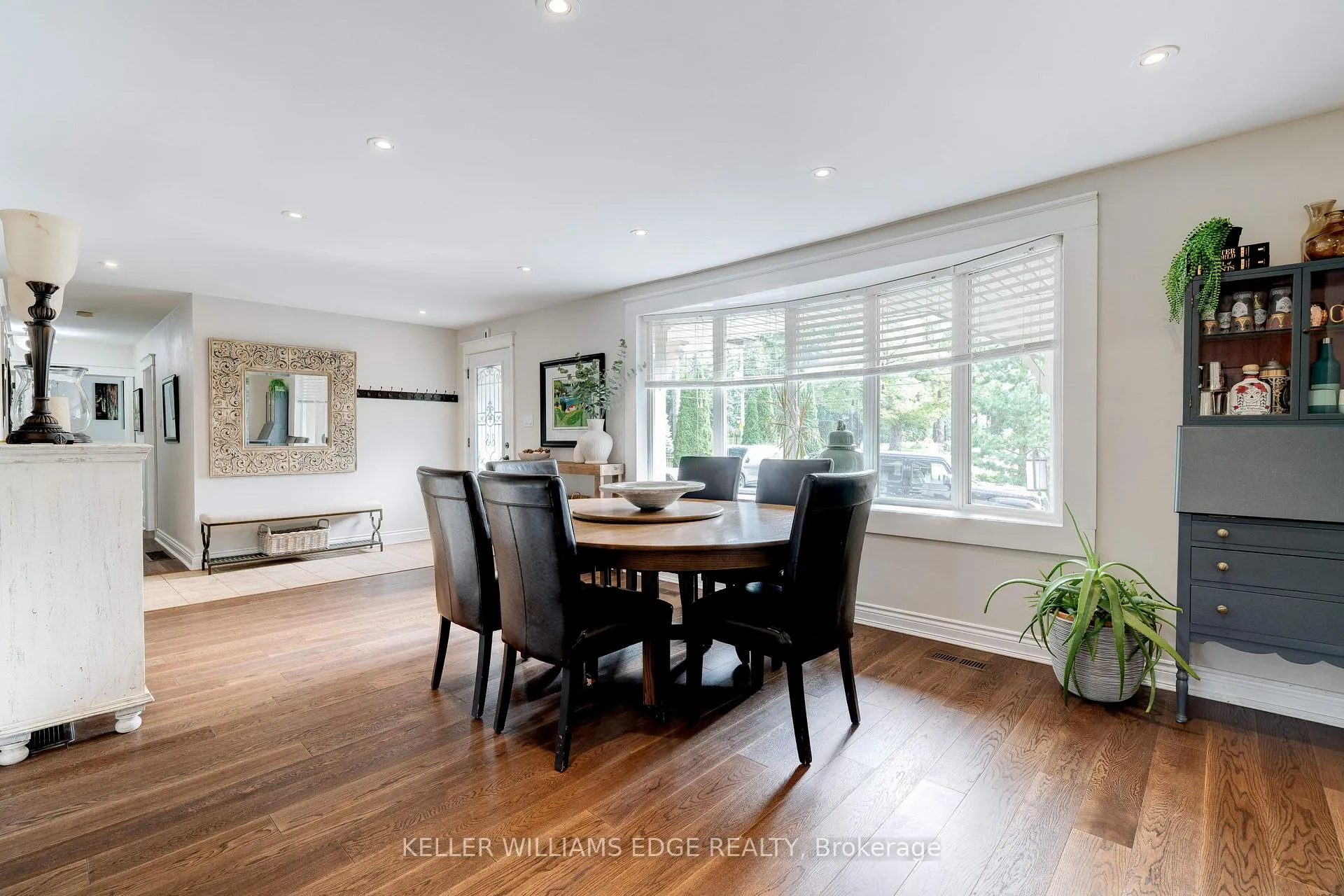 Photo 6 of 4391 Lakeshore Road, Burlington, Shoreacres — HOMEH
