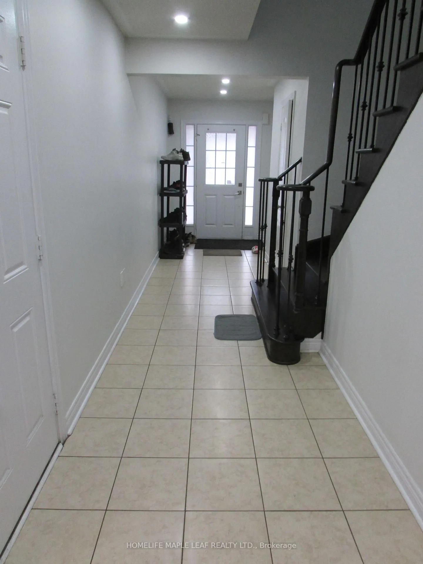 Photo 2 of 29 Napoleon Crescent, Brampton, Bram East — HOMEH