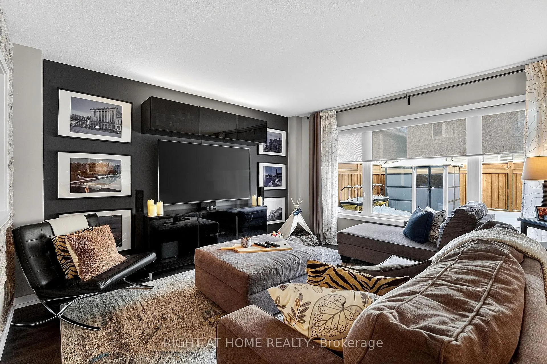 Photo 10 of 7860 Butternut Boulevard, Niagara Falls, Brown — HOMEH