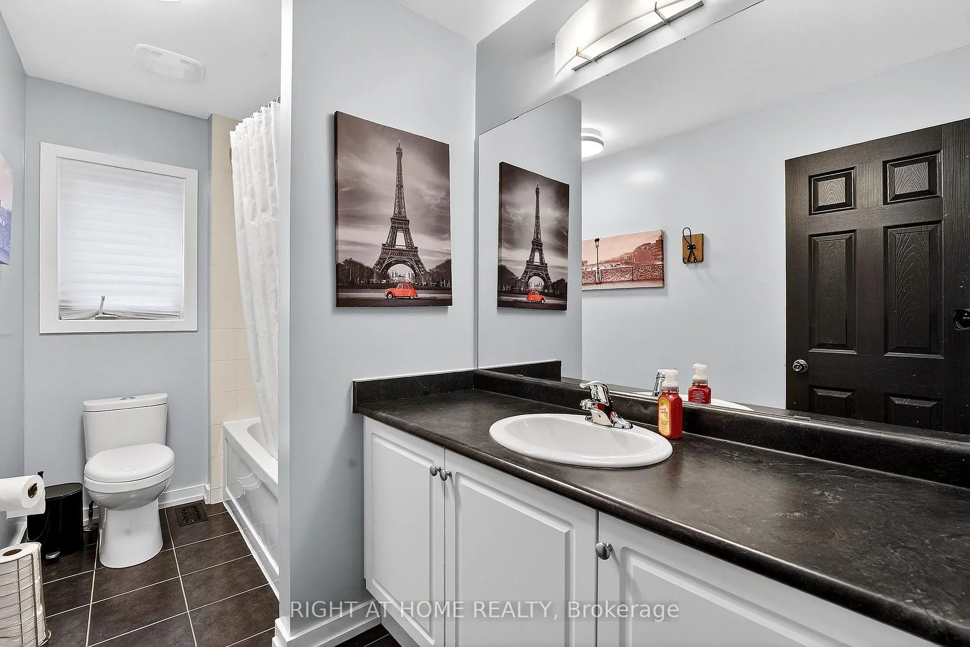 Photo 27 of 7860 Butternut Boulevard, Niagara Falls, Brown — HOMEH