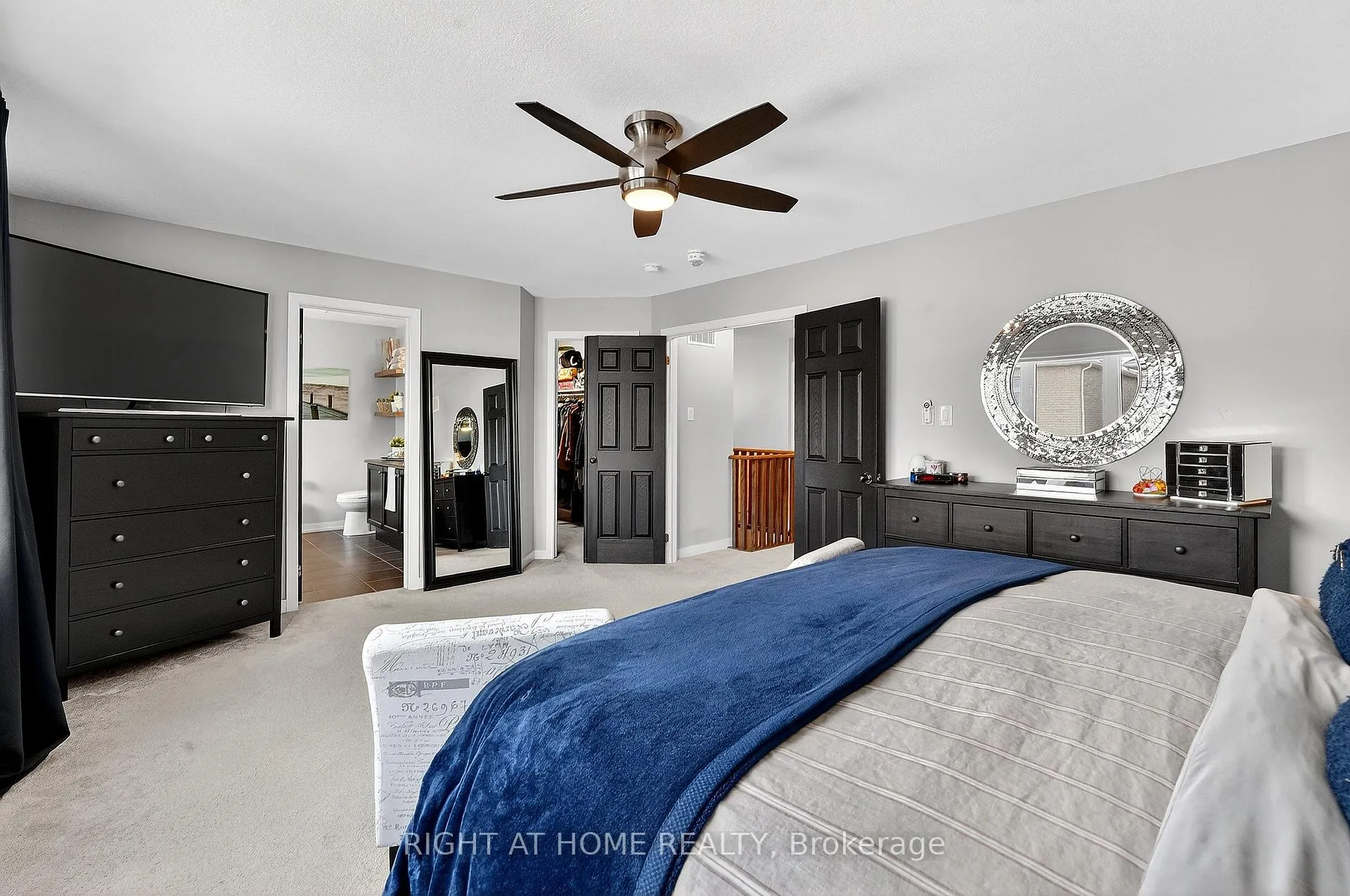 Photo 31 of 7860 Butternut Boulevard, Niagara Falls, Brown — HOMEH