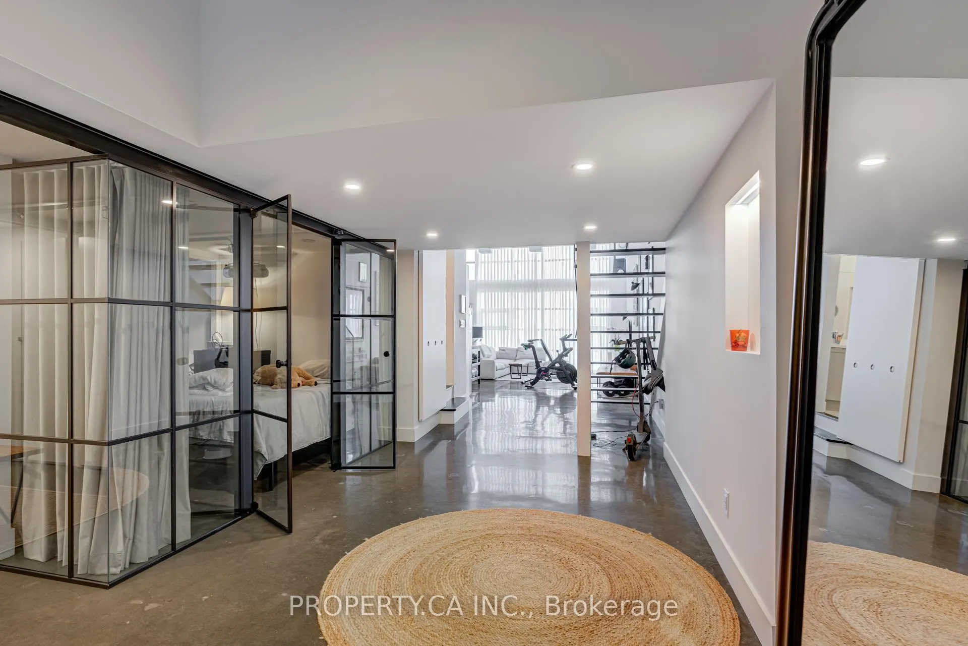Photo 4 of Unit 519, 90 Sumach Street, Toronto, Regent Park — HOMEH