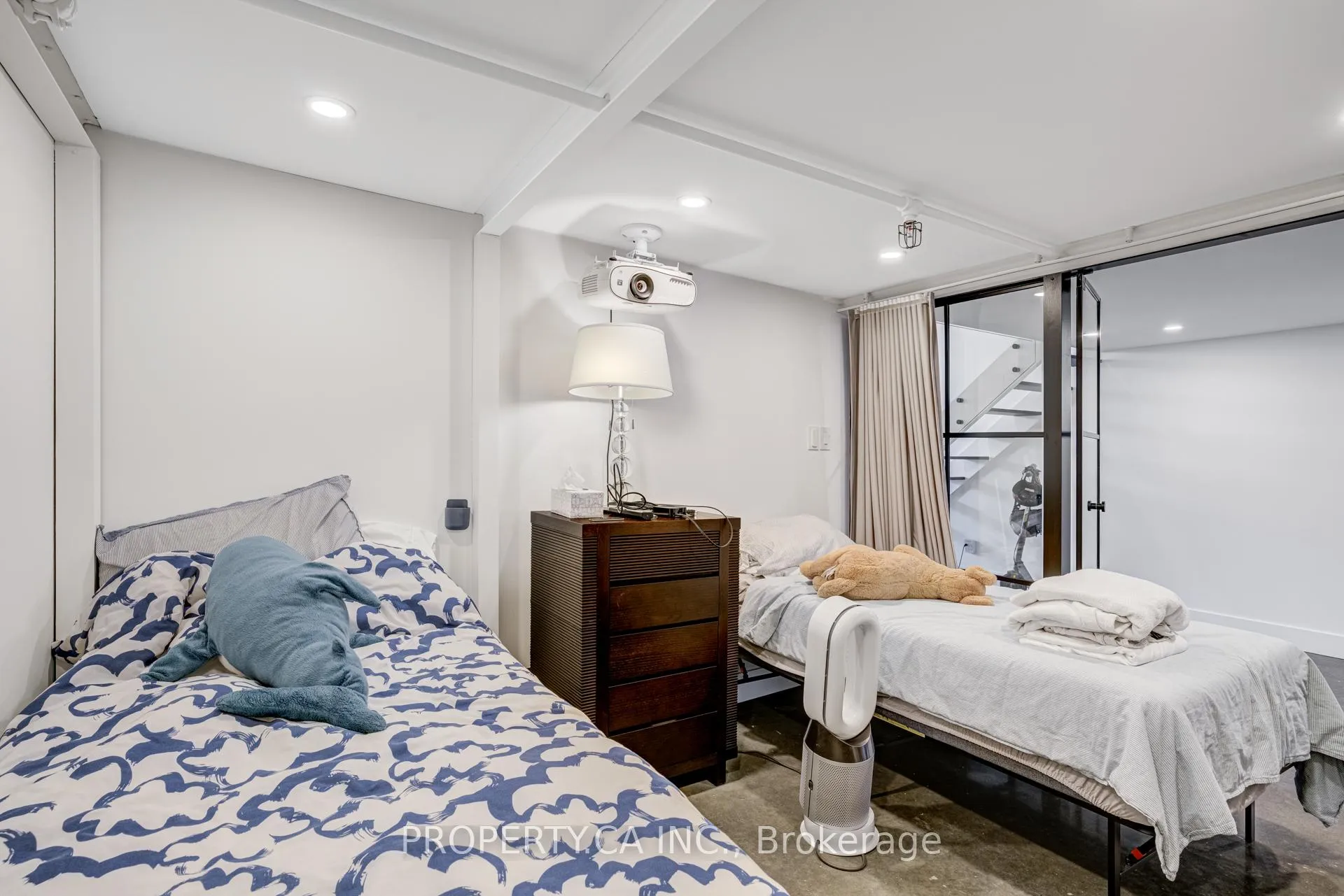 Photo 15 of Unit 519, 90 Sumach Street, Toronto, Regent Park — HOMEH