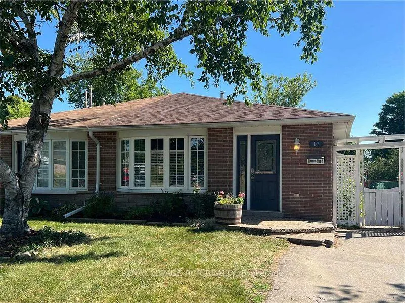 Front of 17 Edelwild Drive