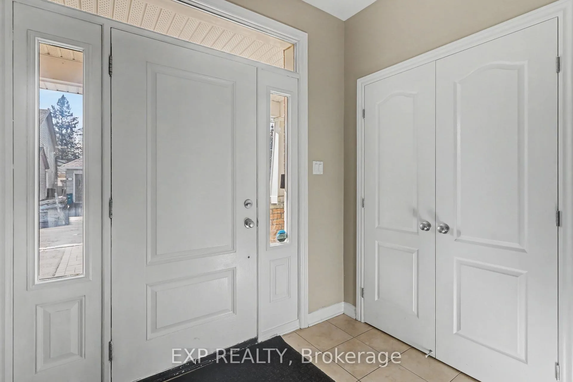 Photo 4 of 182 Helen Rapp Way, Ottawa, Blossom Park/Kemp Park/Findlay Creek — HOMEH