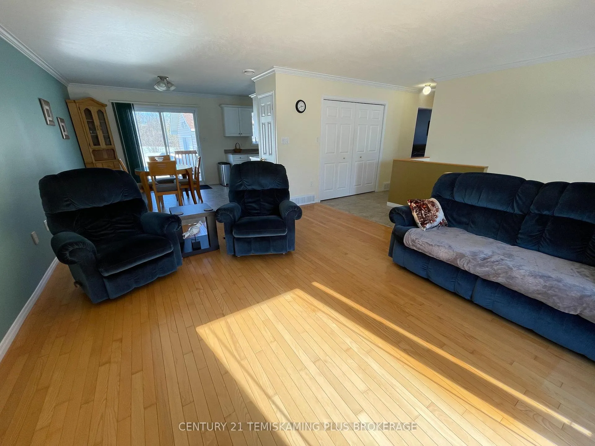 Photo 17 of 99 Pine Street W, Temiskaming Shores, New Liskeard — HOMEH