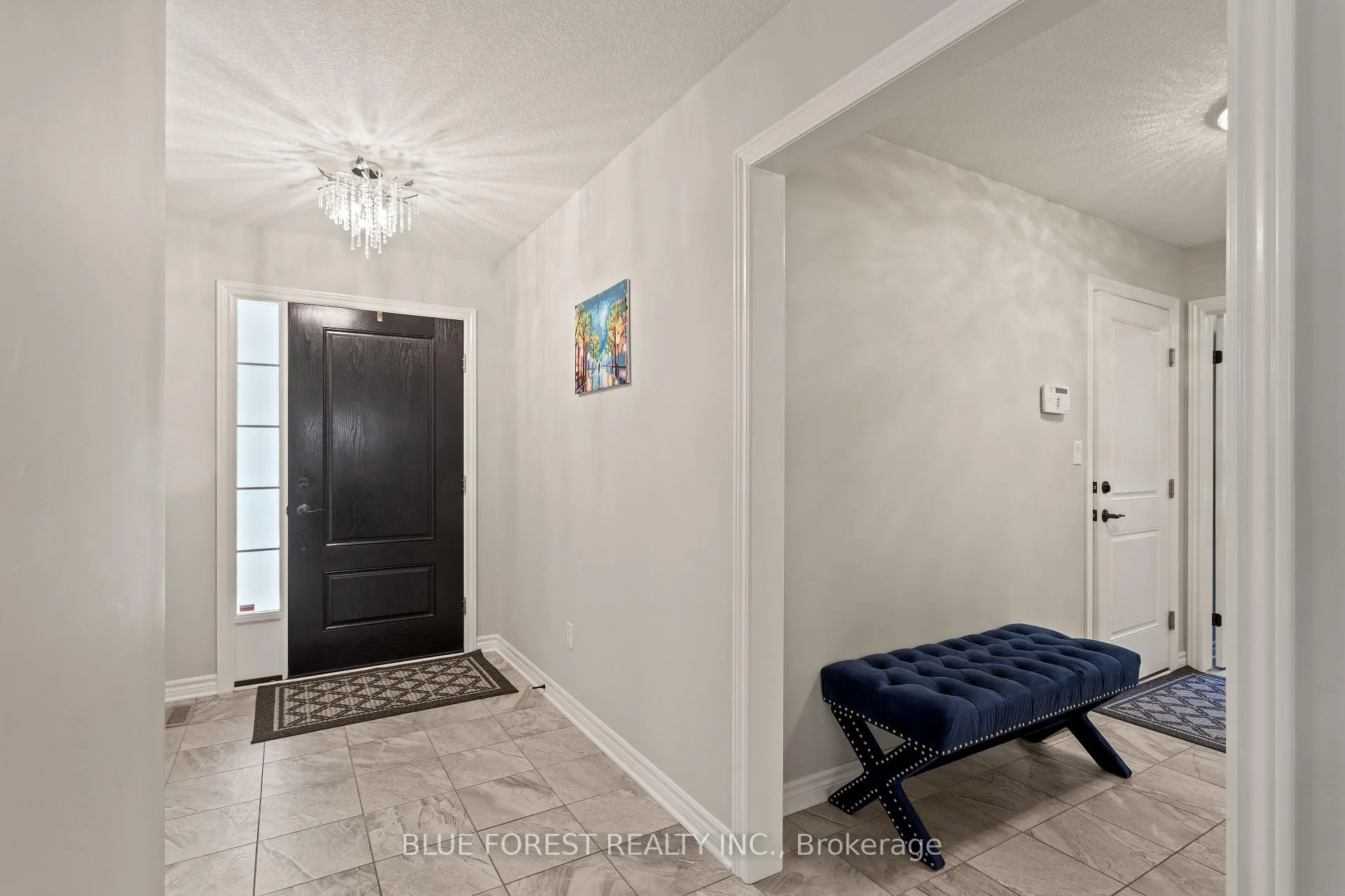 Photo 5 of 42 Hickory Lane, St. Thomas — HOMEH