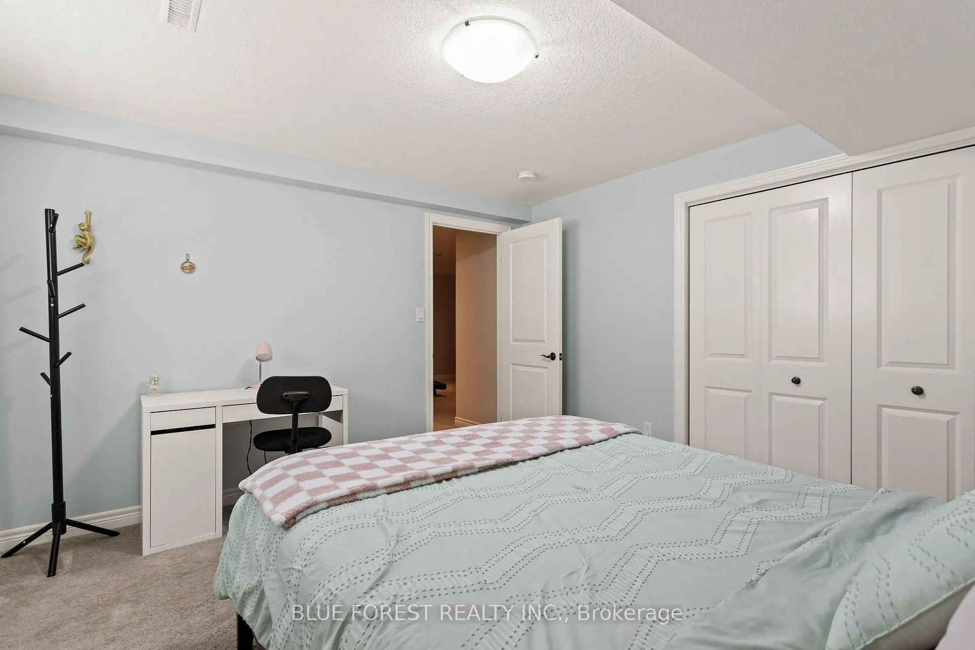 Photo 10 of 42 Hickory Lane, St. Thomas — HOMEH