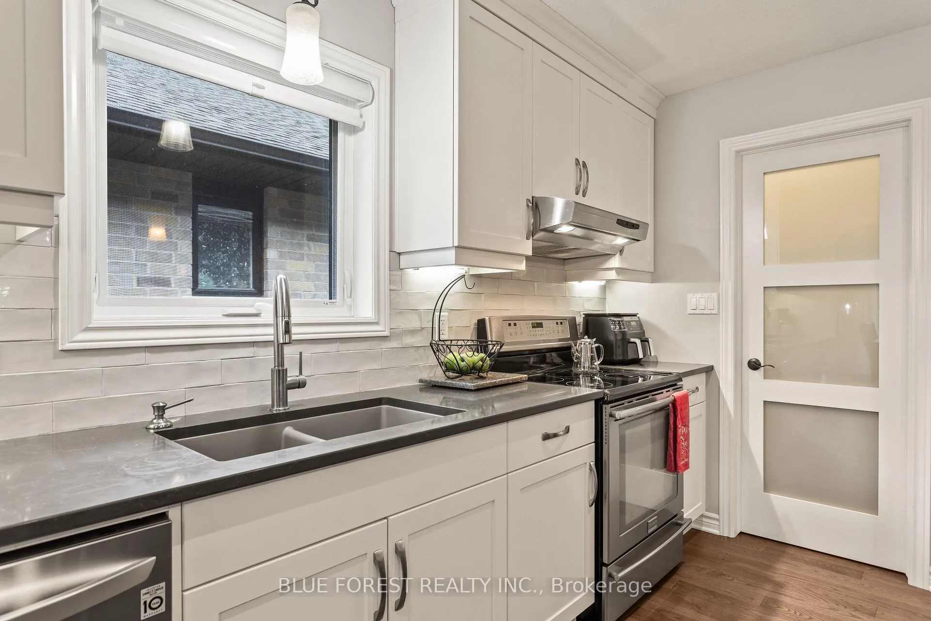 Photo 25 of 42 Hickory Lane, St. Thomas — HOMEH