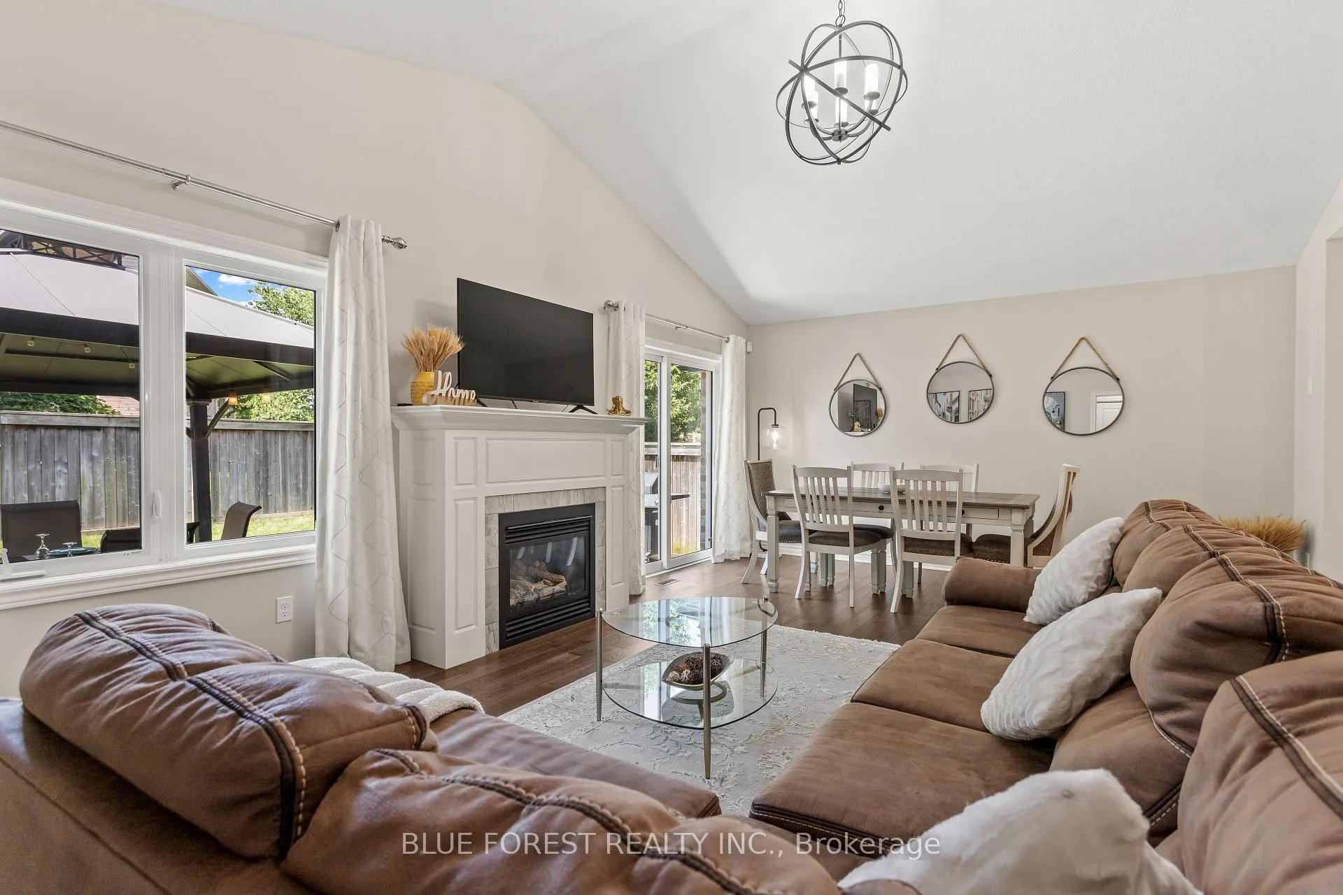 Photo 32 of 42 Hickory Lane, St. Thomas — HOMEH