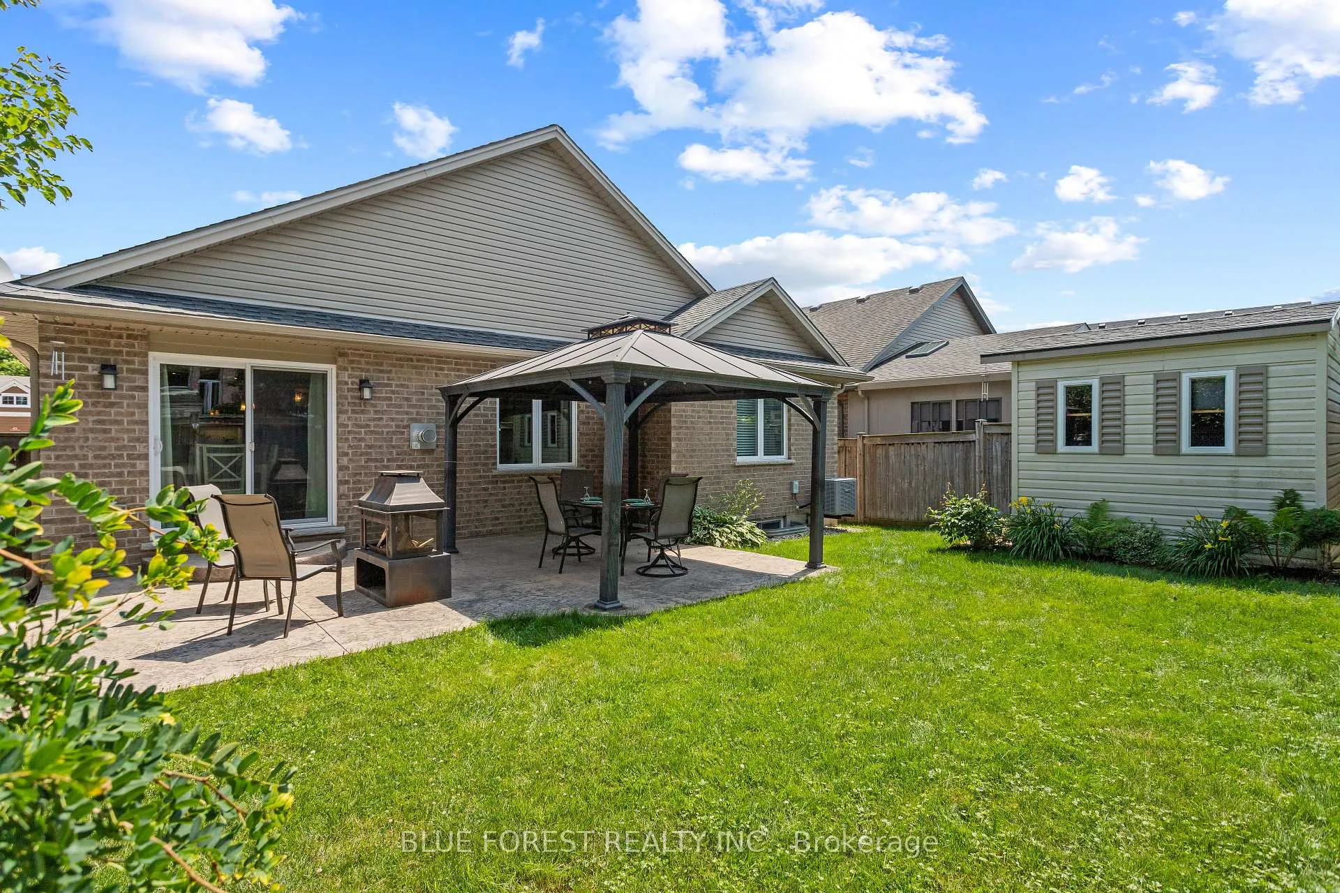 Photo 46 of 42 Hickory Lane, St. Thomas — HOMEH
