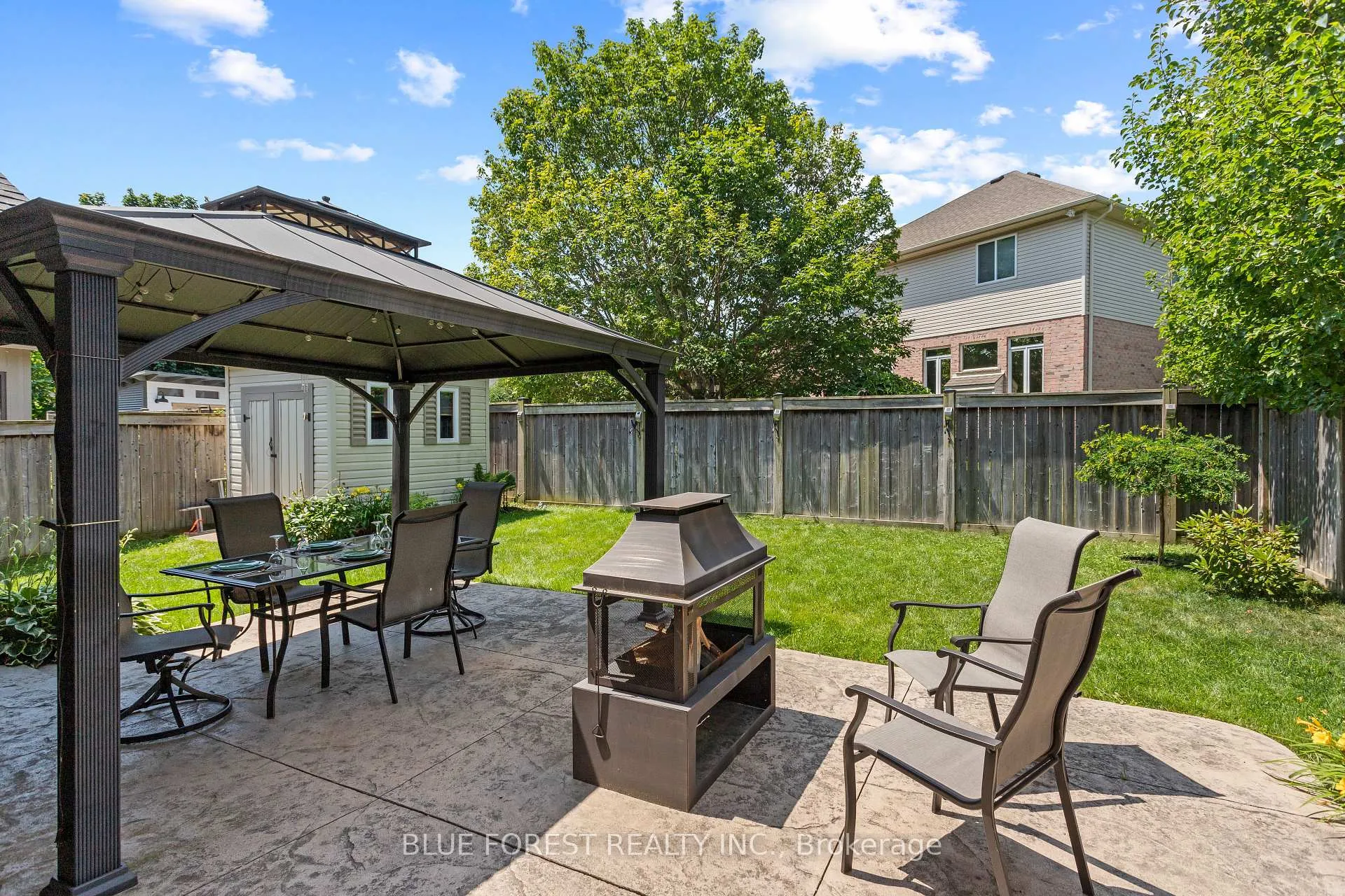 Photo 48 of 42 Hickory Lane, St. Thomas — HOMEH