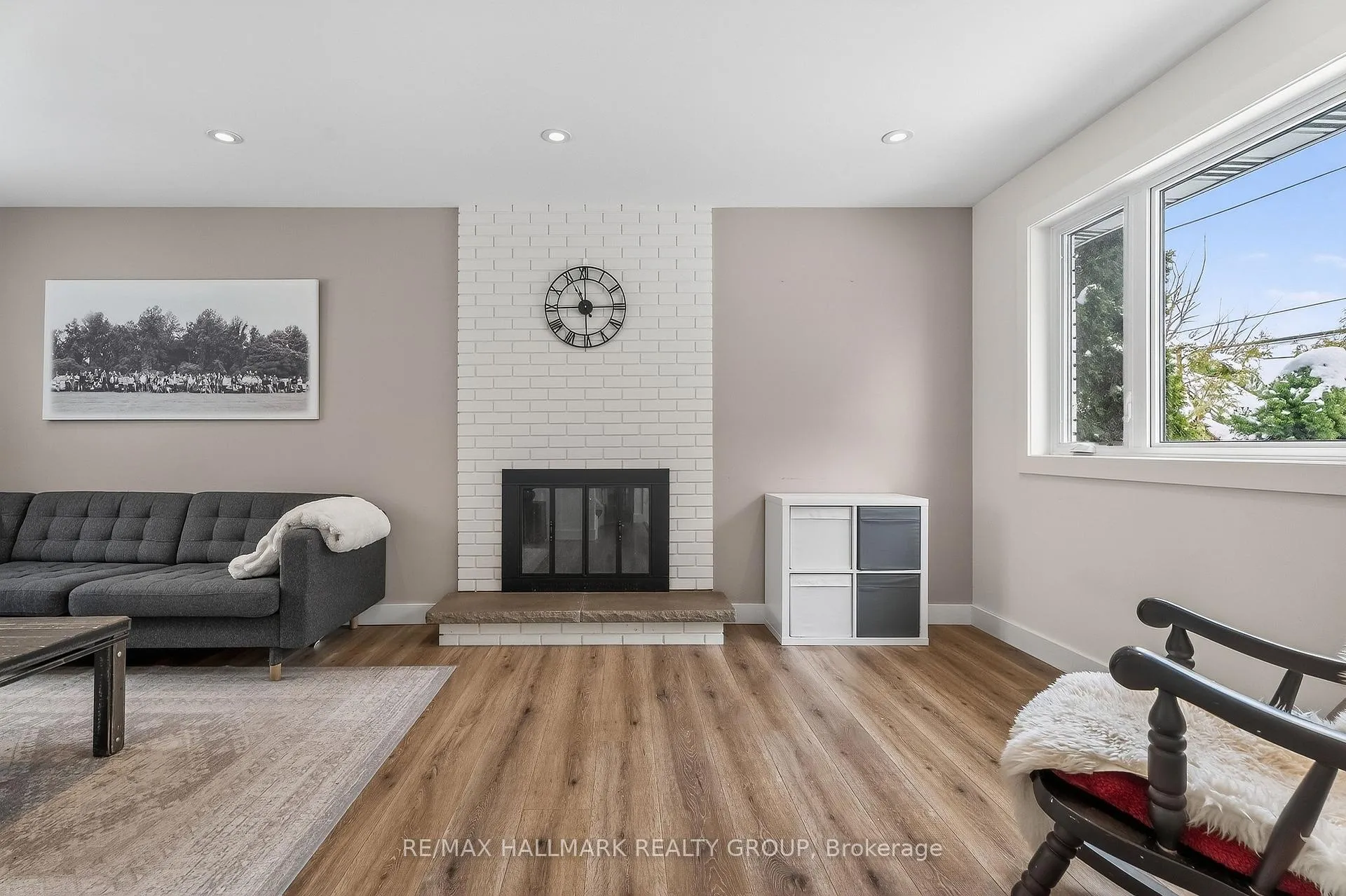 Photo 8 of 27 King Street, Ottawa, Richmond — HOMEH