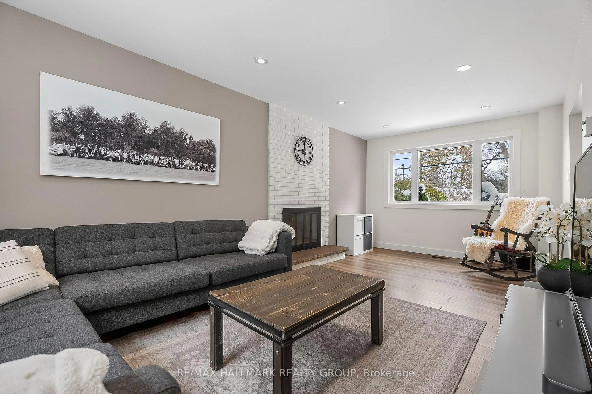 Photo 11 of 27 King Street, Ottawa, Richmond — HOMEH