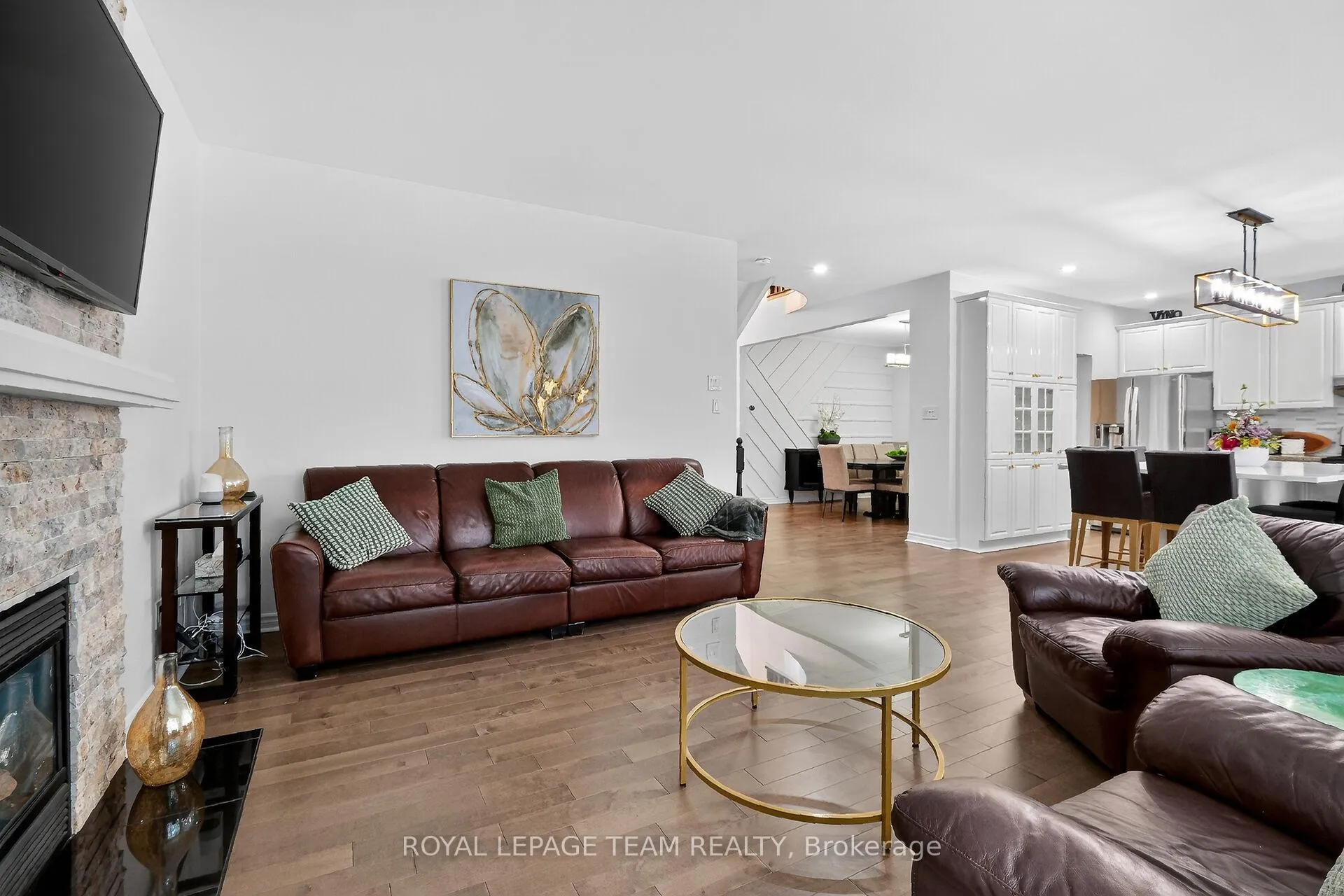 Photo 9 of 68 Polo Lane, Ottawa, Kanata - Emerald Meadows/Trailwest — HOMEH