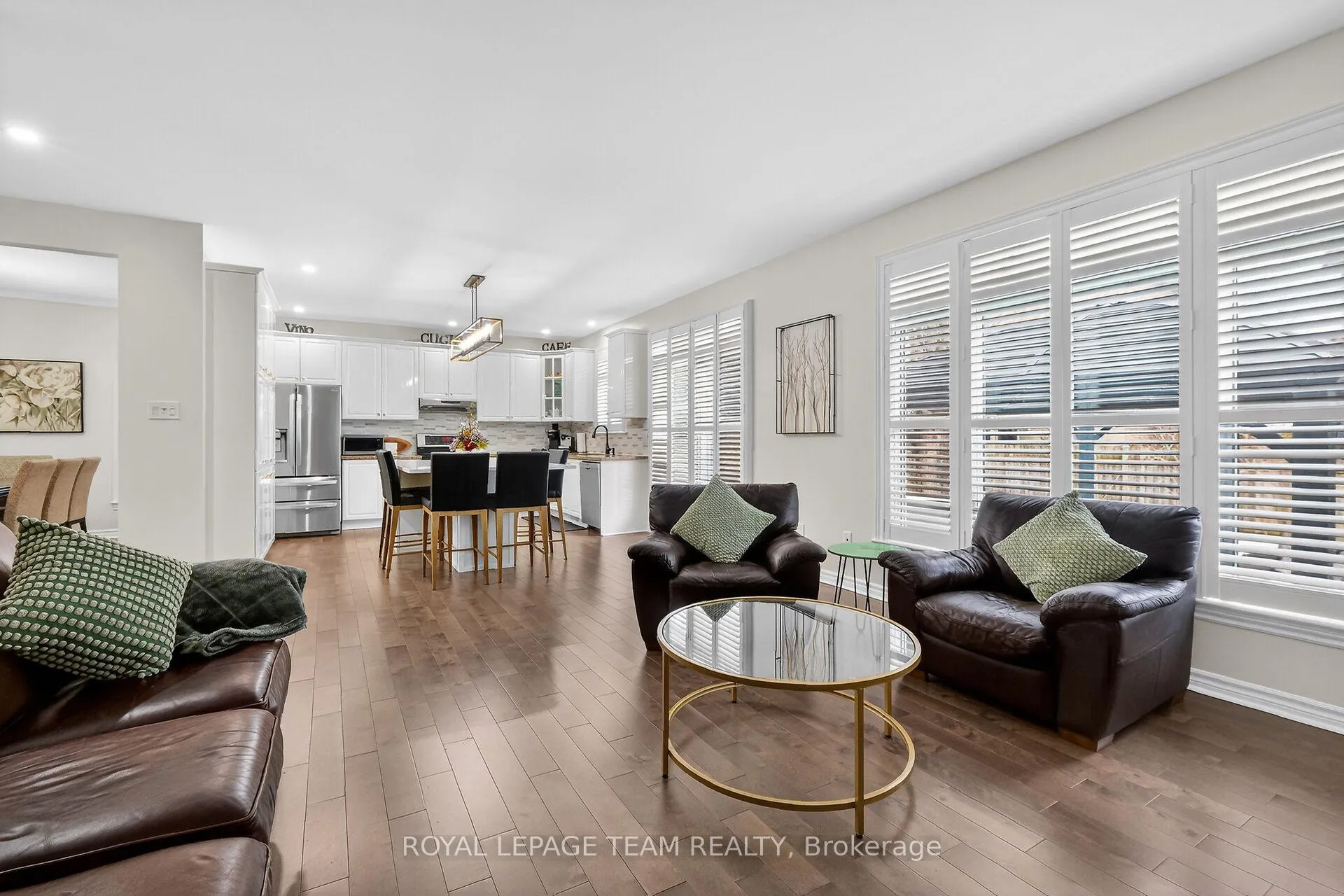 Photo 10 of 68 Polo Lane, Ottawa, Kanata - Emerald Meadows/Trailwest — HOMEH