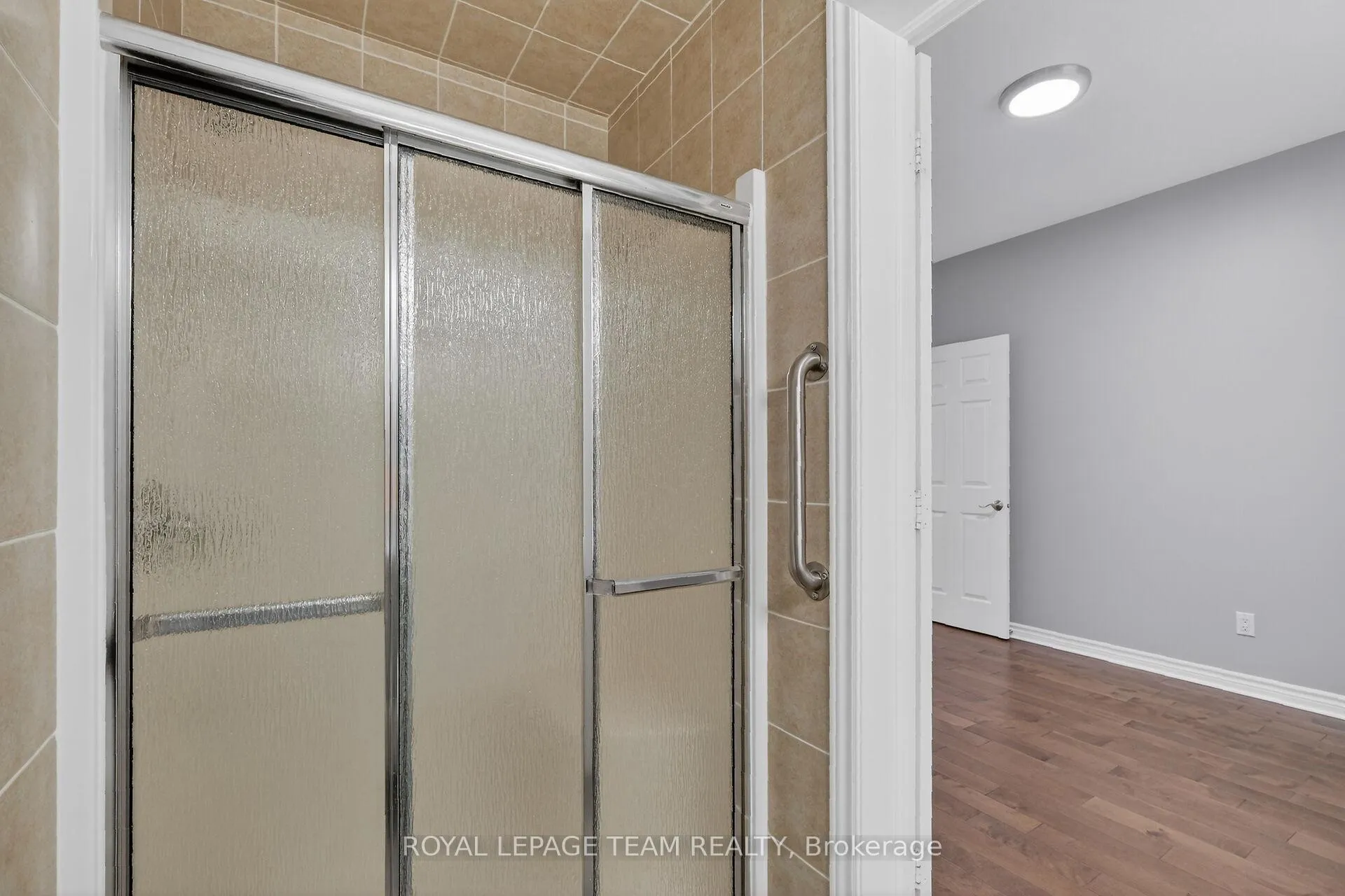 Photo 17 of 68 Polo Lane, Ottawa, Kanata - Emerald Meadows/Trailwest — HOMEH