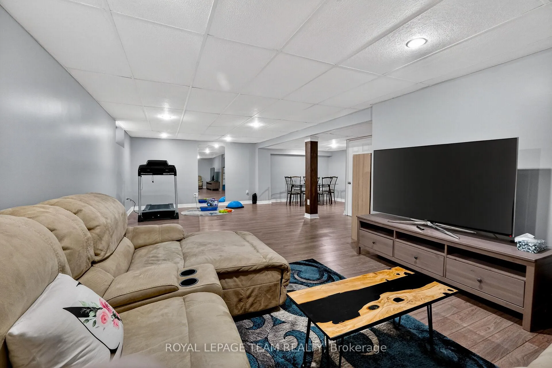 Photo 31 of 68 Polo Lane, Ottawa, Kanata - Emerald Meadows/Trailwest — HOMEH