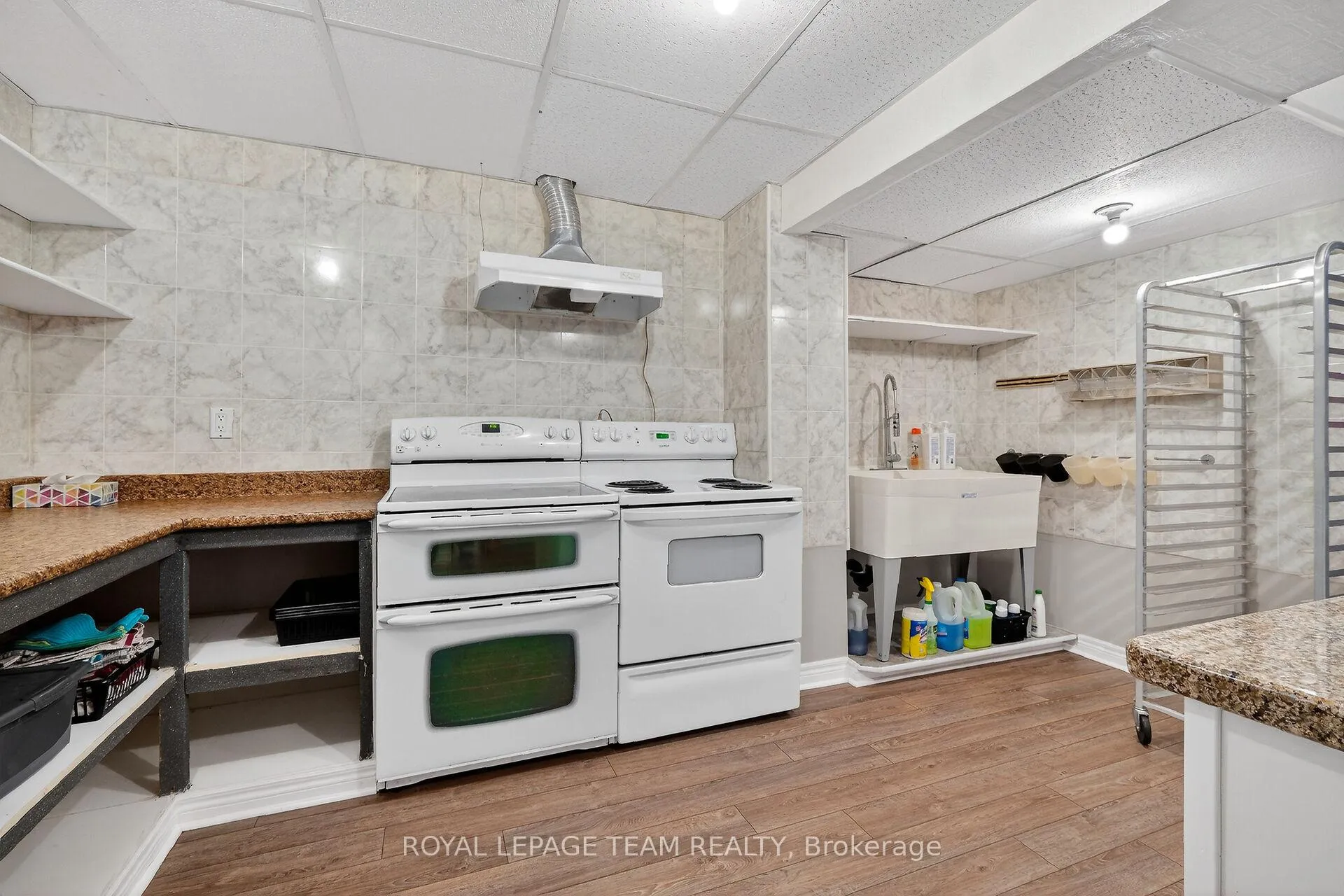 Photo 33 of 68 Polo Lane, Ottawa, Kanata - Emerald Meadows/Trailwest — HOMEH